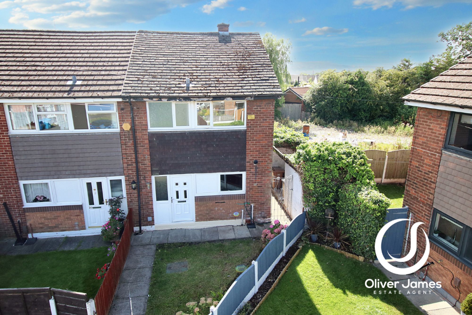 3 bed end of terrace house to rent in Linnet Drive, Irlam, M44  - Property Image 1
