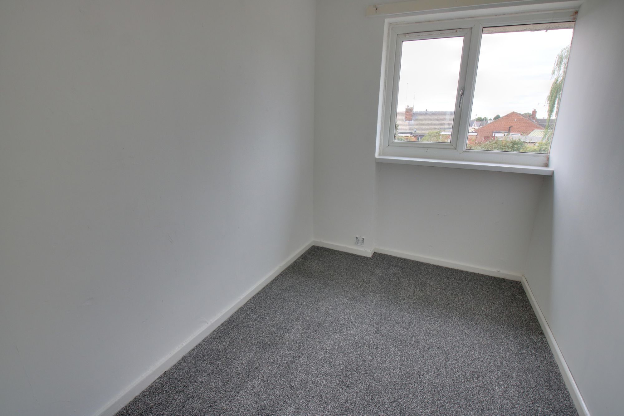 3 bed end of terrace house to rent in Linnet Drive, Irlam, M44  - Property Image 8