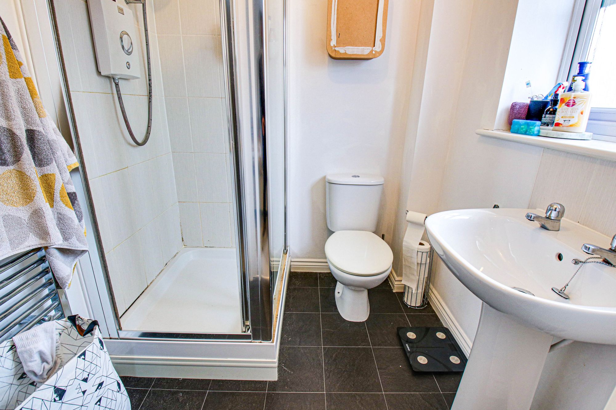 3 bed semi-detached house to rent in Roseway Avenue, Cadishead, M44  - Property Image 8