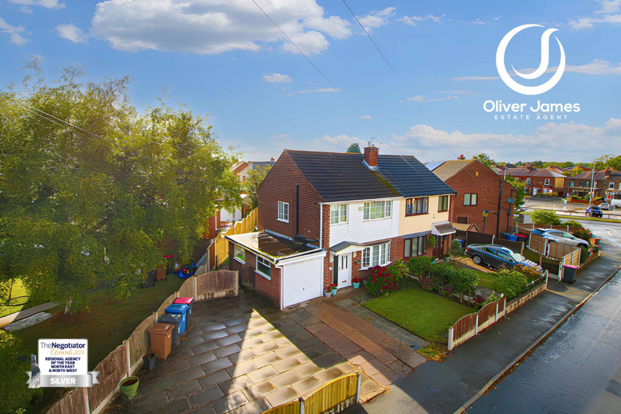 3 bed house for sale in Exeter Drive, Irlam, M44 - Property Image 1