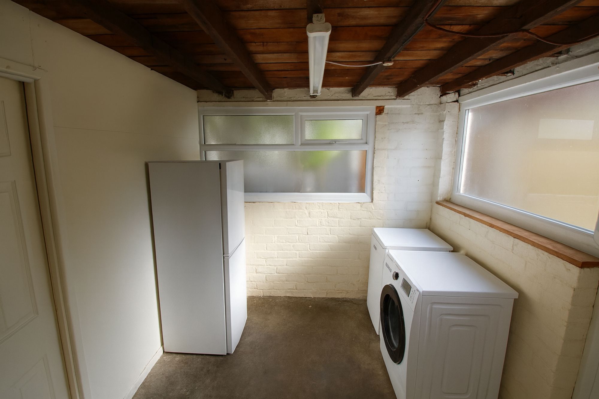 3 bed house for sale in Exeter Drive, Irlam, M44 5