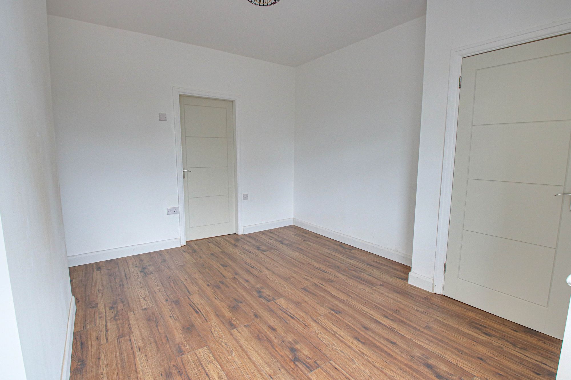 2 bed end of terrace house to rent in Warwick Road, Cadishead, M44 1