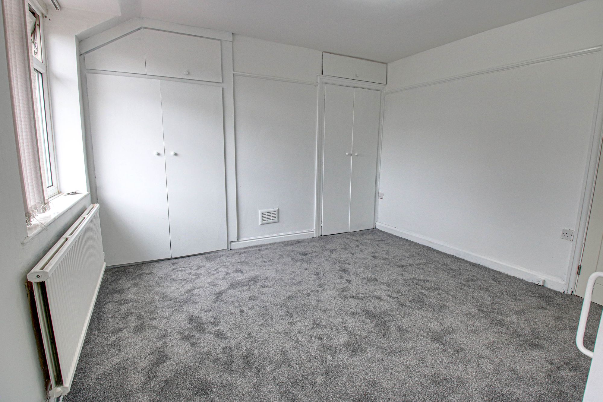 2 bed end of terrace house to rent in Warwick Road, Cadishead, M44 7