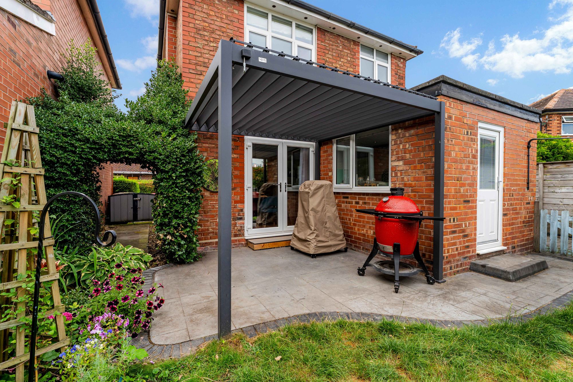 3 bed detached house for sale in Hampton Road, Cadishead, M44 31