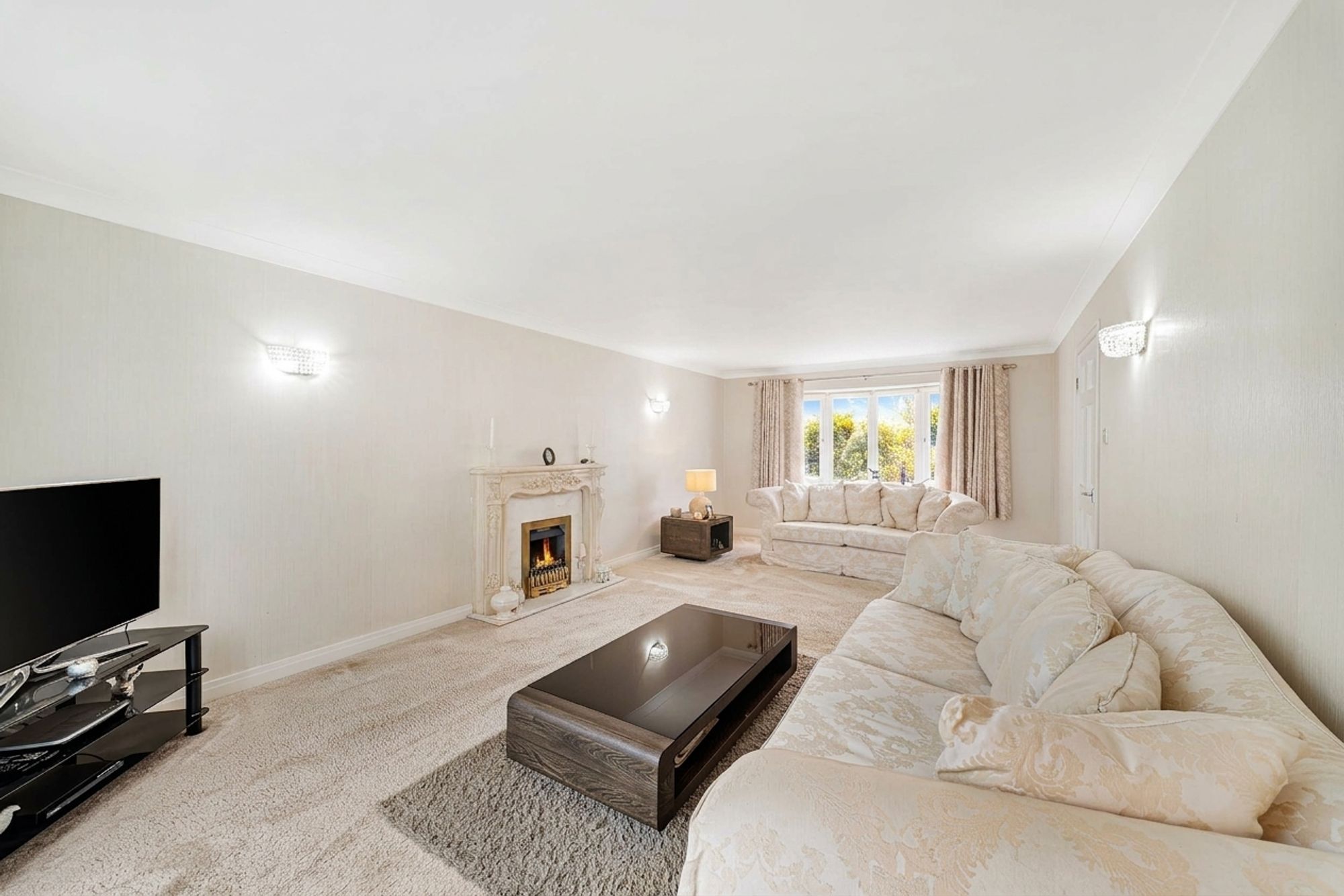 3 bed detached house for sale in Holly Bush Lane, Rixton, WA3  - Property Image 6