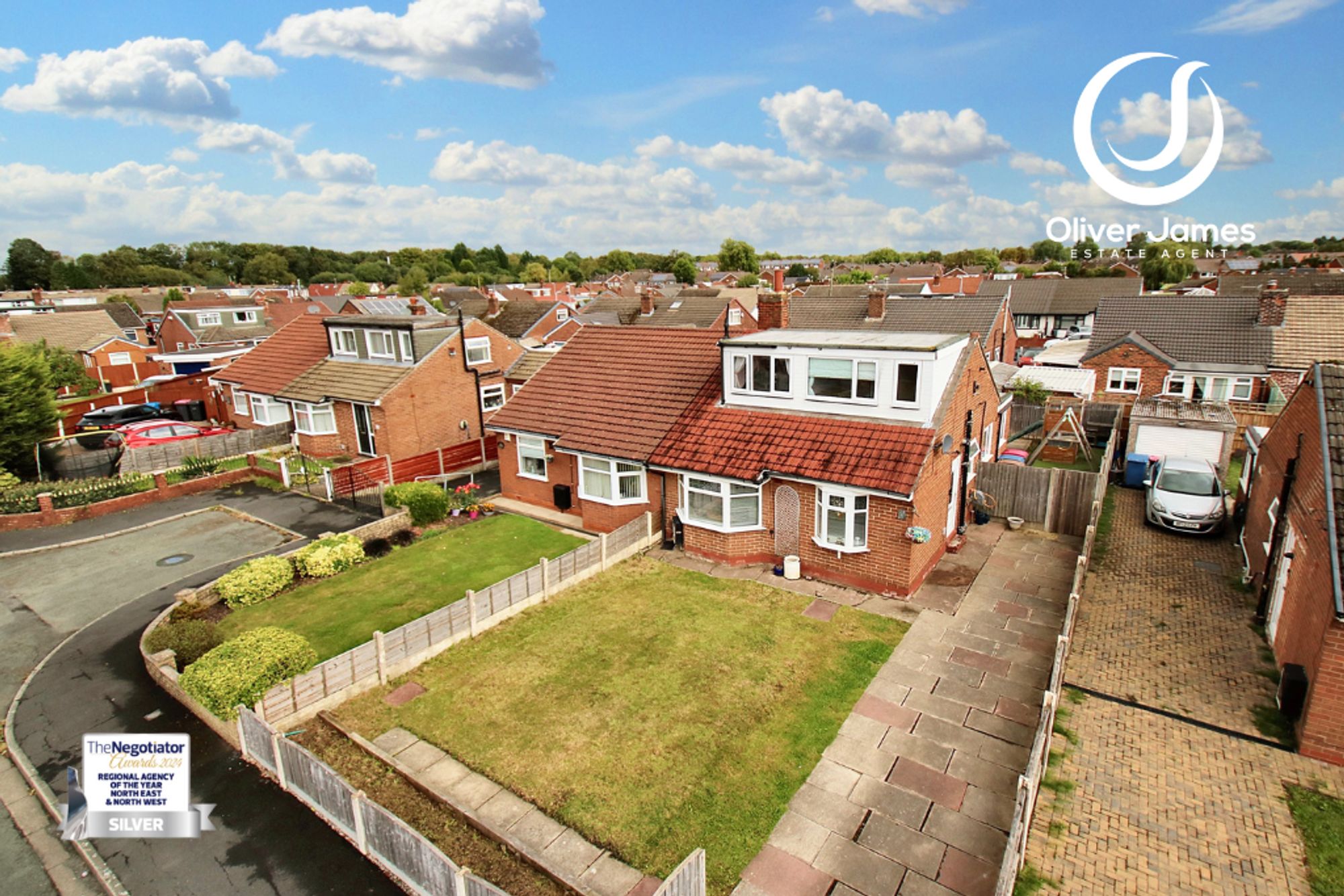 3 bed semi-detached bungalow for sale in Newlands Avenue, Irlam, M44  - Property Image 1