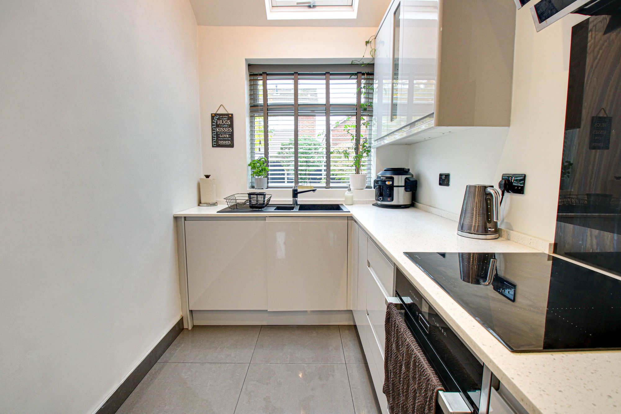 3 bed semi-detached house for sale in Radford Drive, Irlam, M44  - Property Image 7