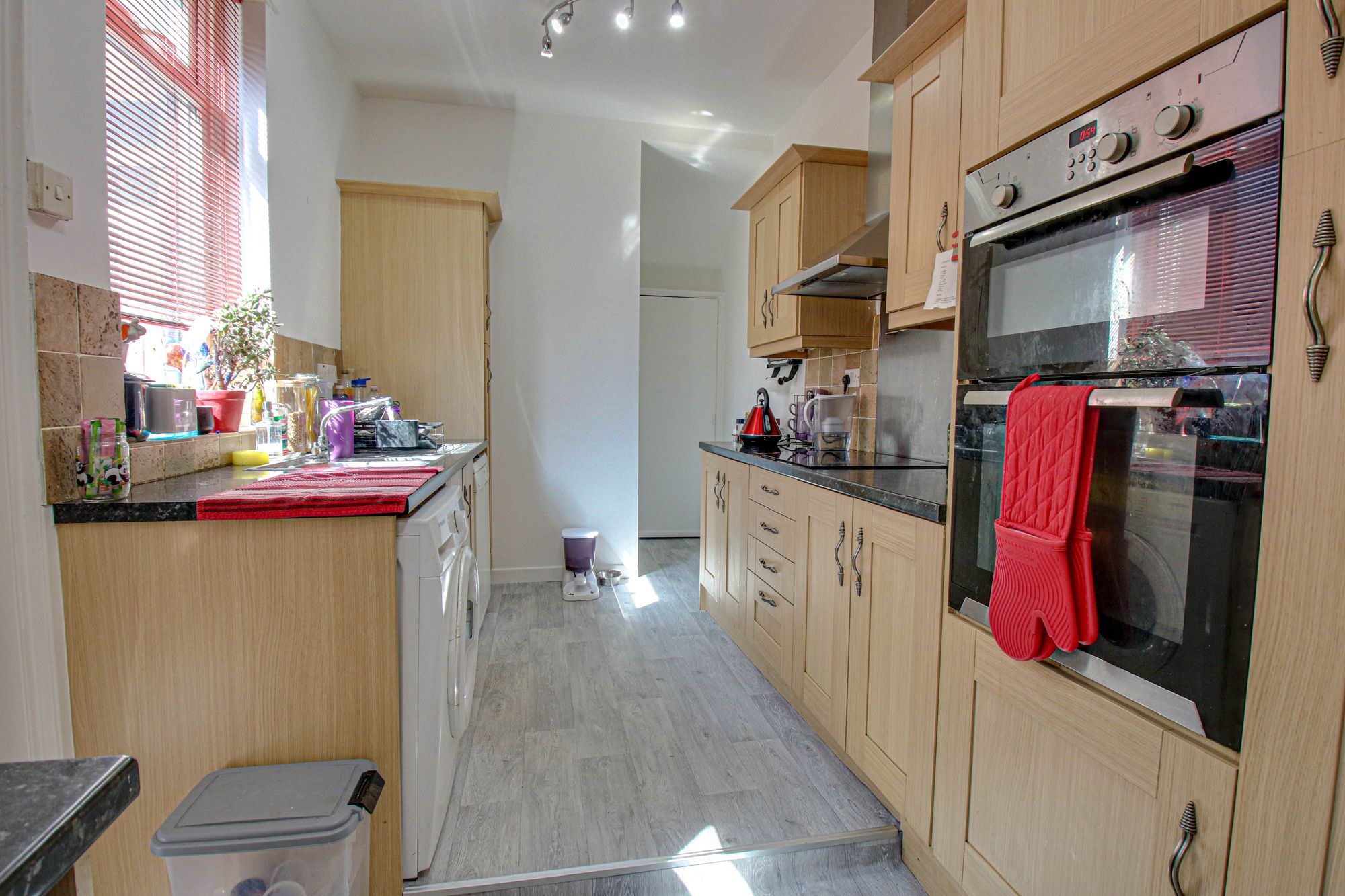 3 bed terraced house for sale in Alexandra Grove, Irlam, M44  - Property Image 8