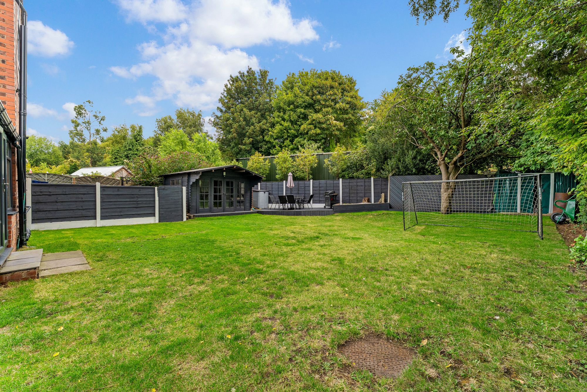 4 bed end of terrace house for sale in Moss Lane, Cadishead, M44 37