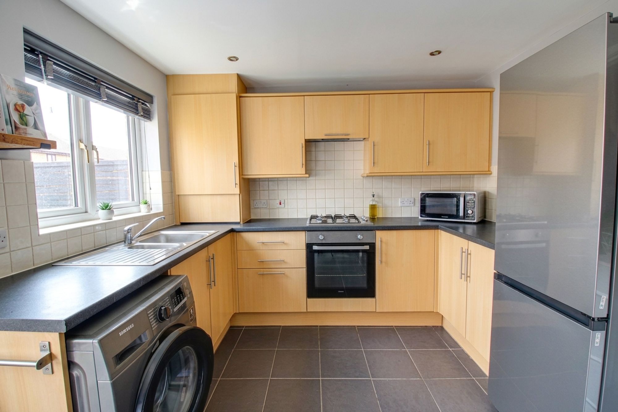3 bed end of terrace house to rent in Scribe Place, Irlam, M44 4