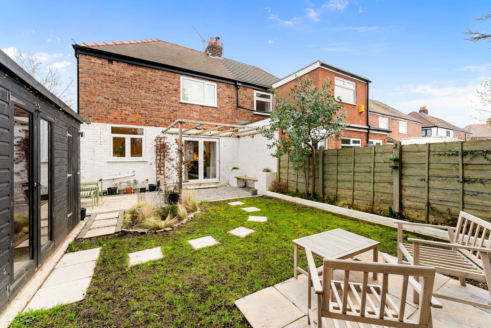 3 bed semi-detached house for sale in Fiddlers Lane, Irlam, M44 30