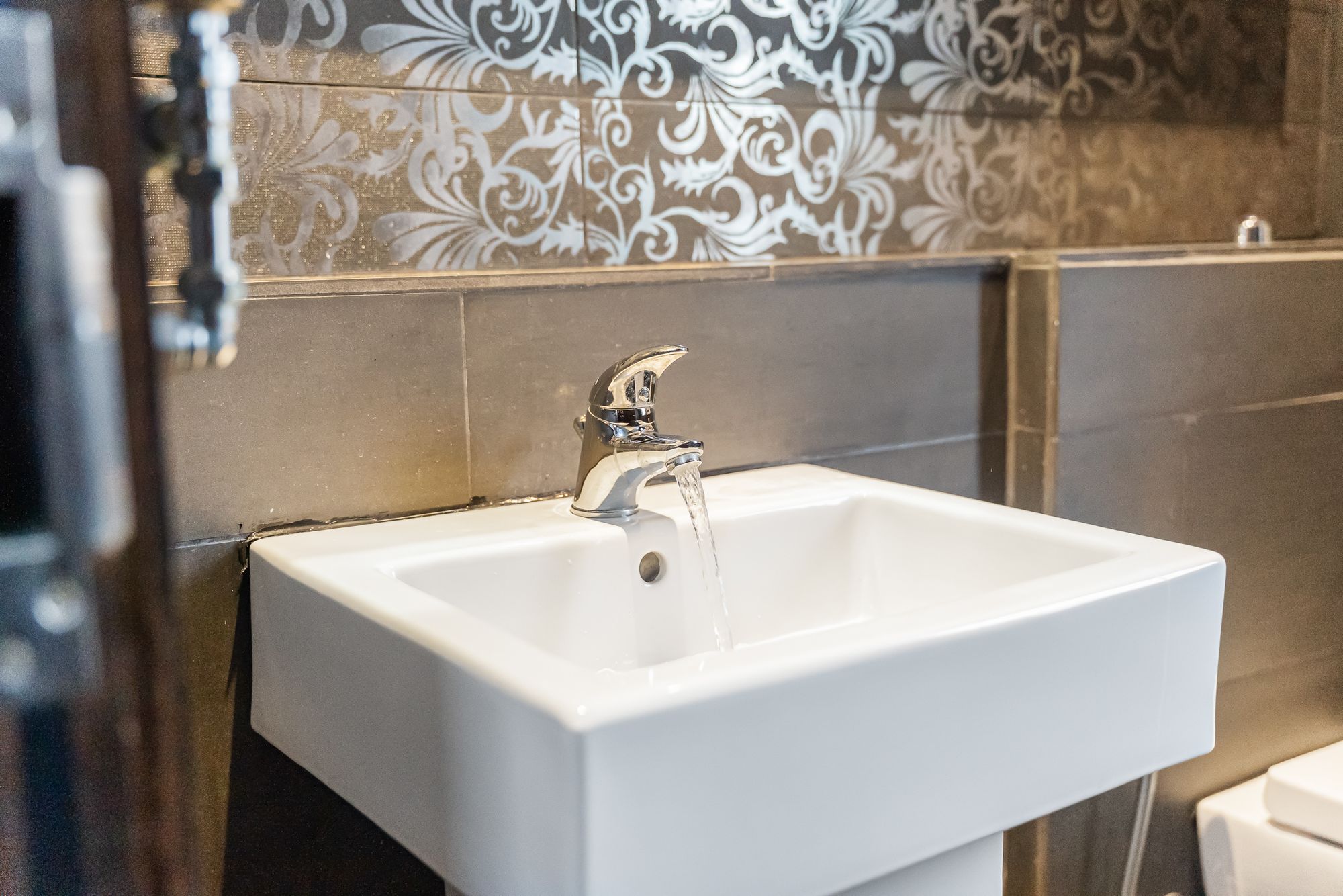 4 bed semi-detached house for sale in Lindsay Avenue, Manchester, M19  - Property Image 34