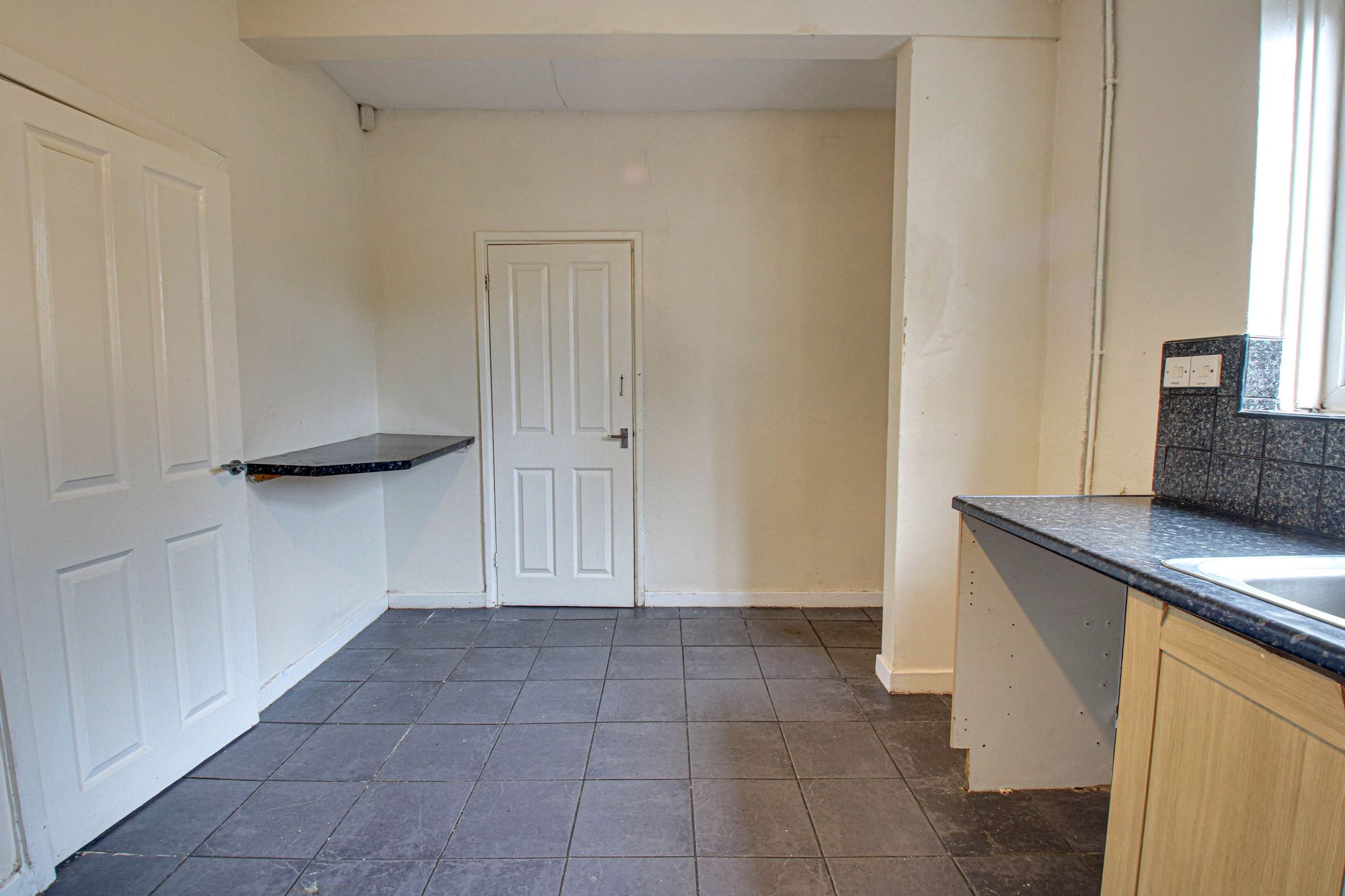 3 bed end of terrace house to rent in Cambrai Crescent, Eccles, M30 3