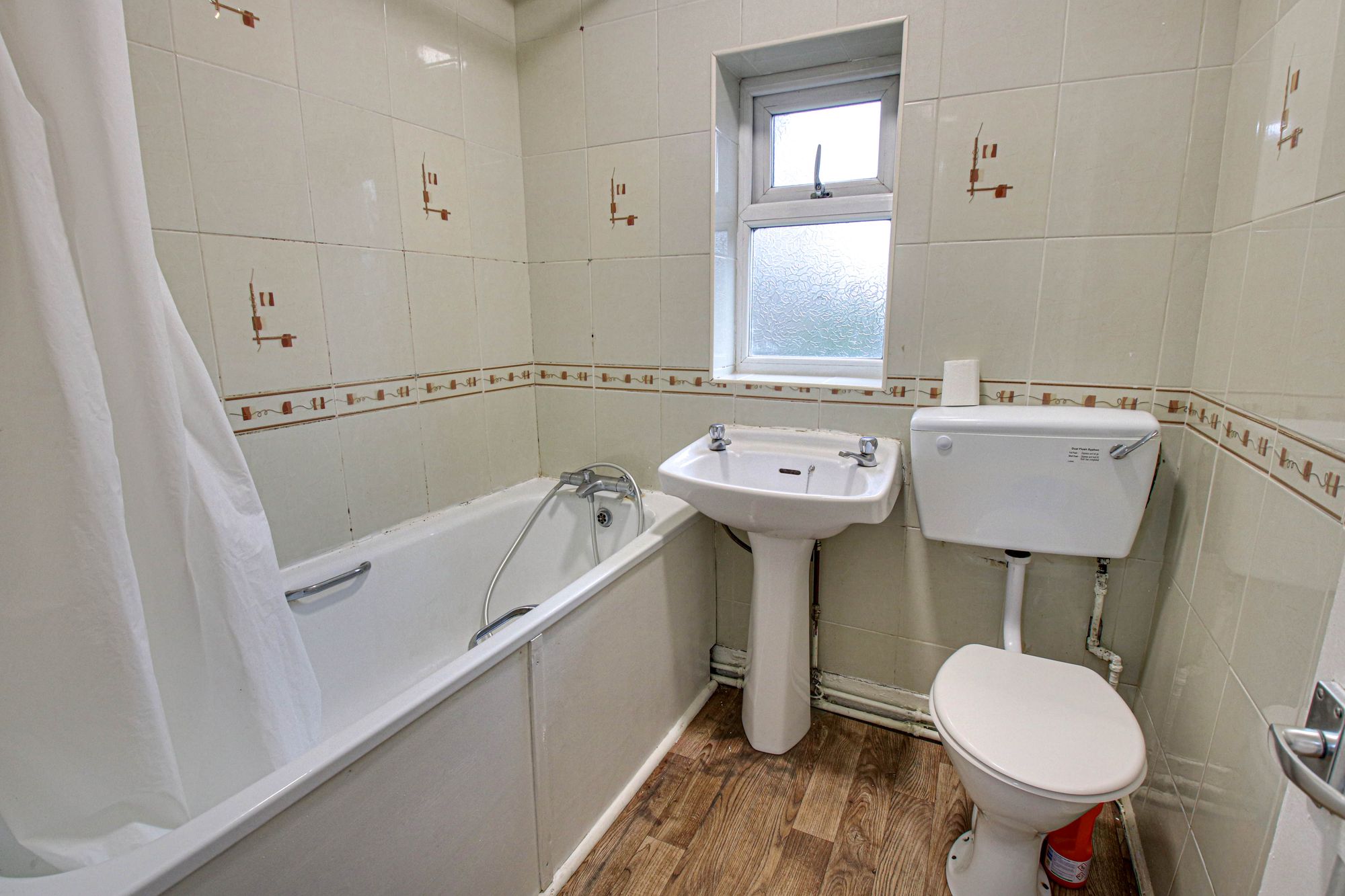 3 bed end of terrace house to rent in Cambrai Crescent, Eccles, M30  - Property Image 8
