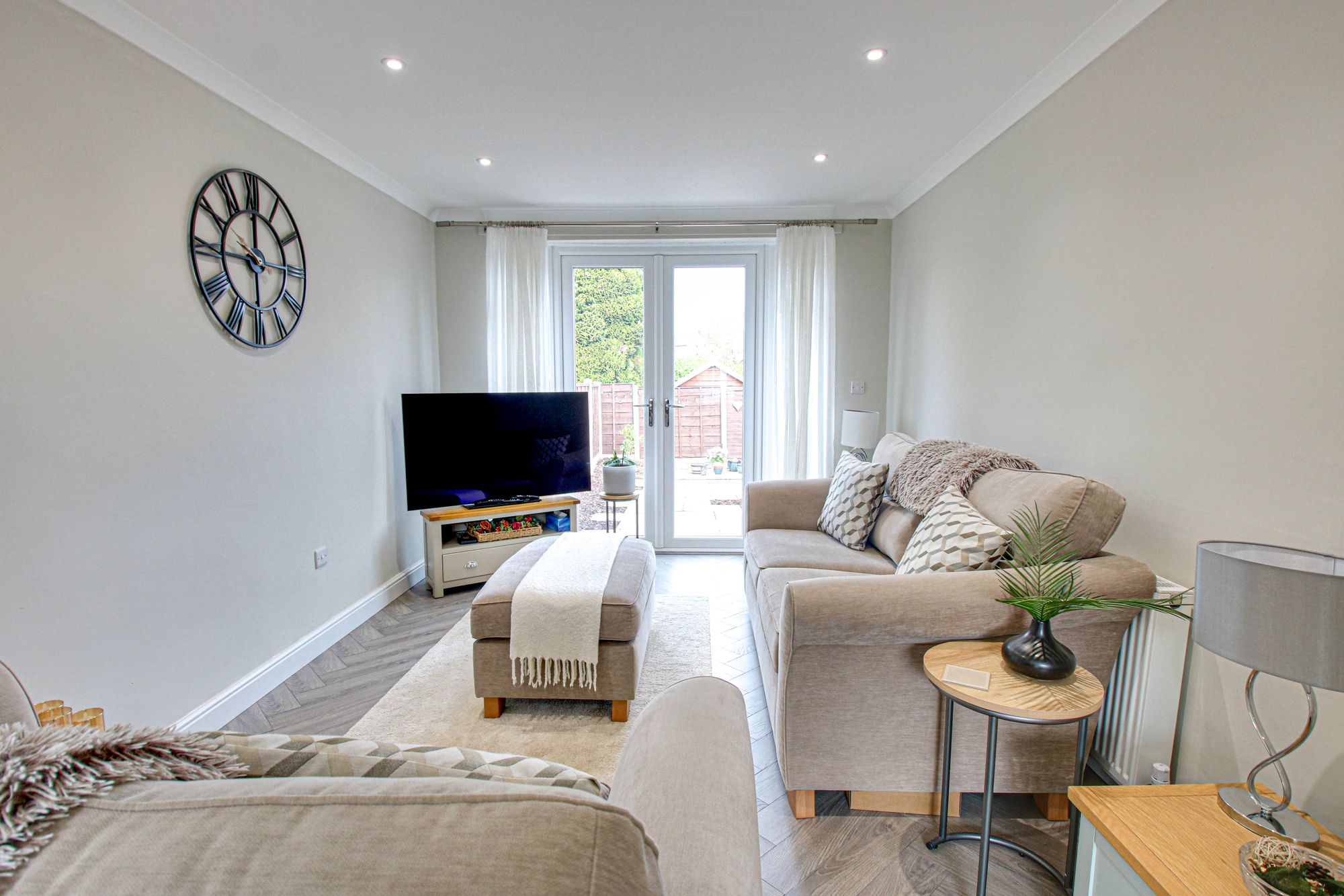 3 bed semi-detached house to rent in Broadway, Irlam, M44  - Property Image 3