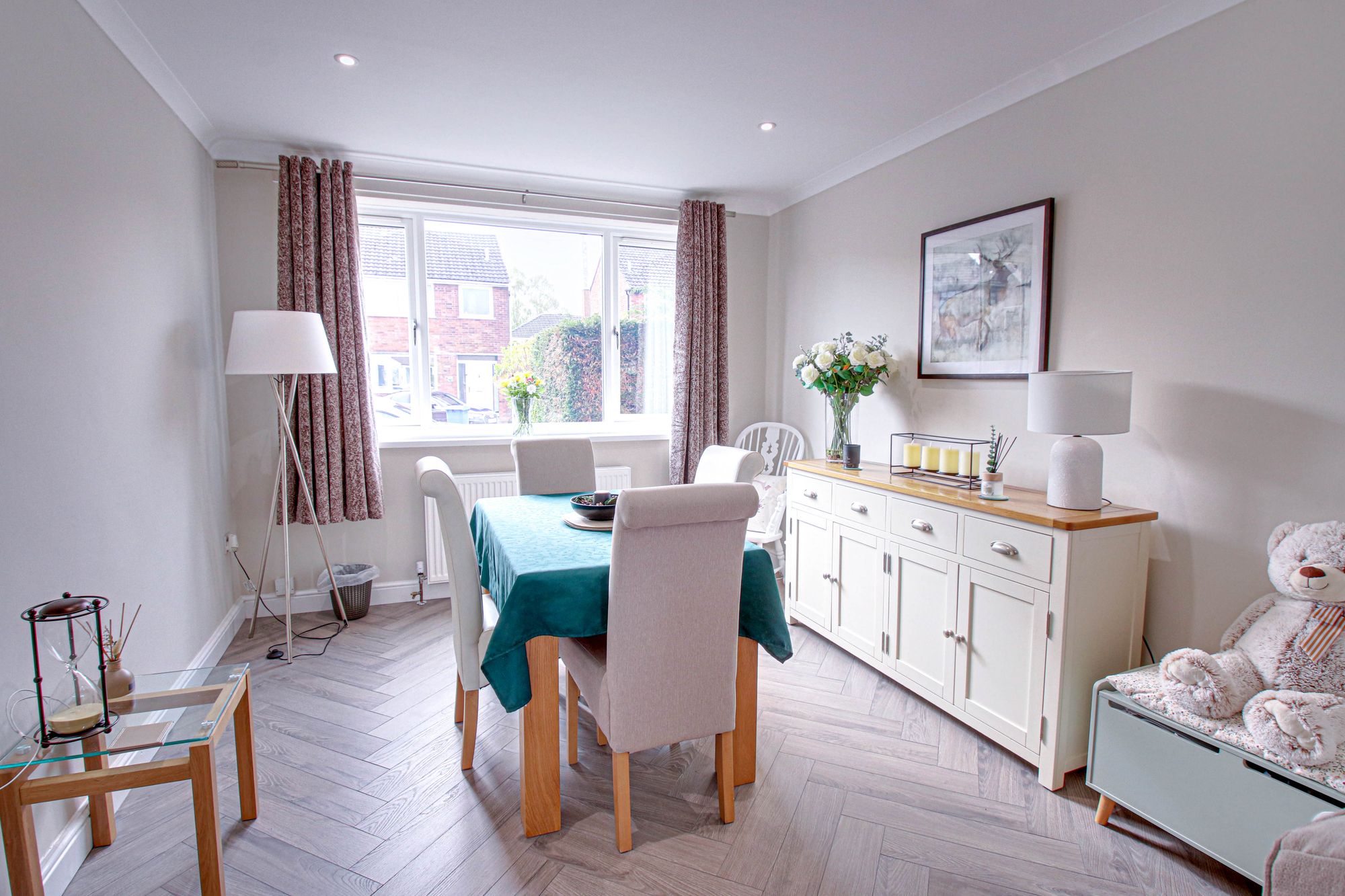 3 bed semi-detached house to rent in Broadway, Irlam, M44 5