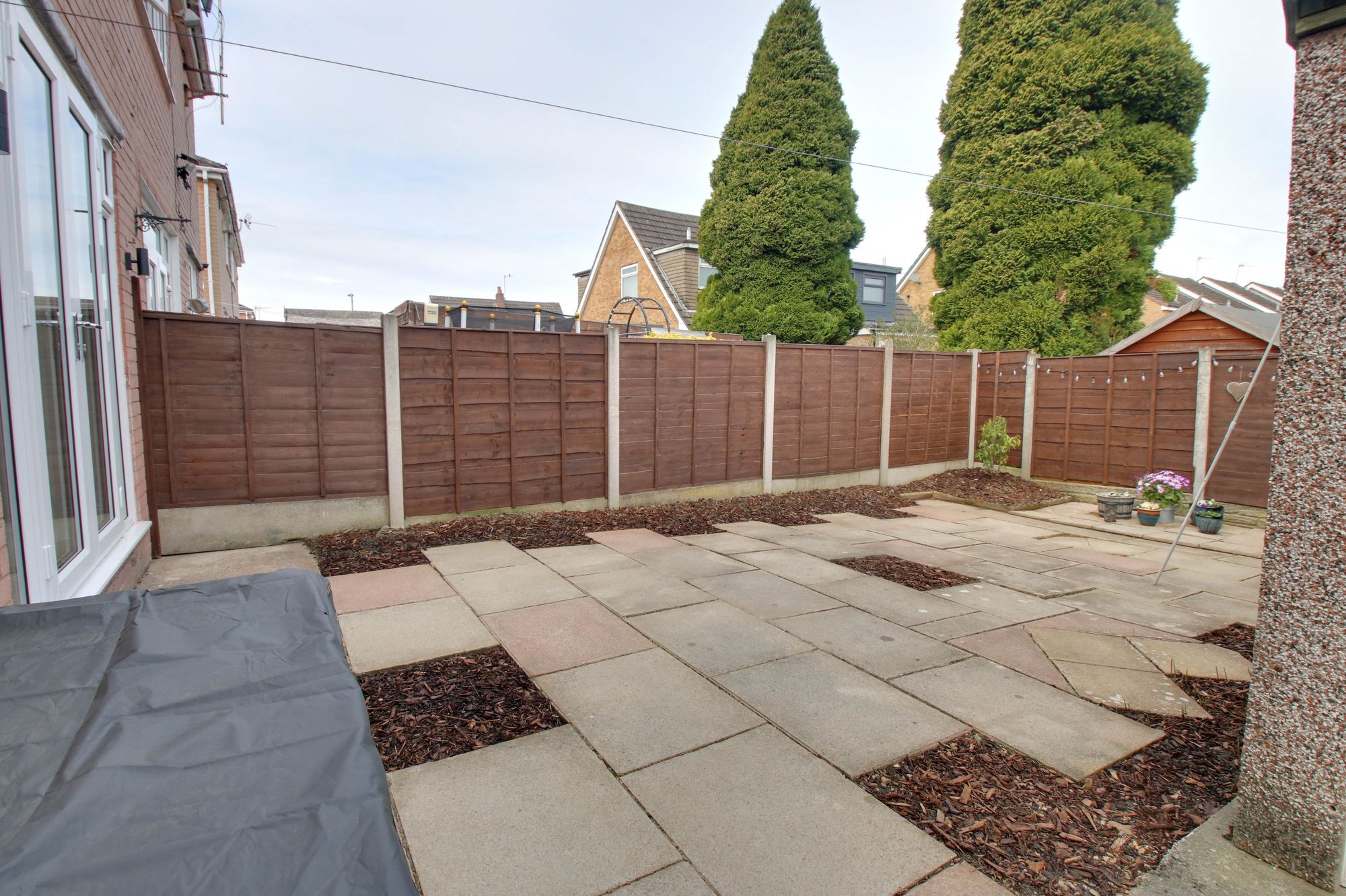 3 bed semi-detached house to rent in Broadway, Irlam, M44 12