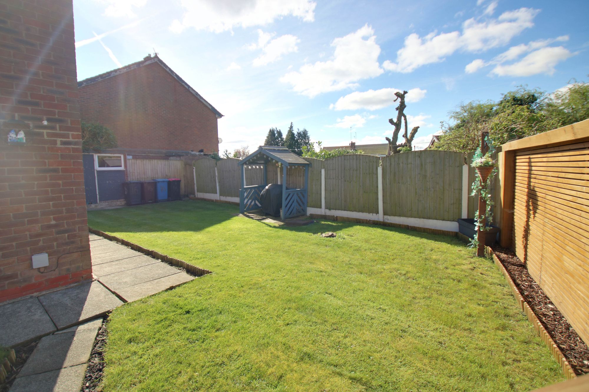 2 bed for sale in Linnet Drive, Irlam, M44  - Property Image 25