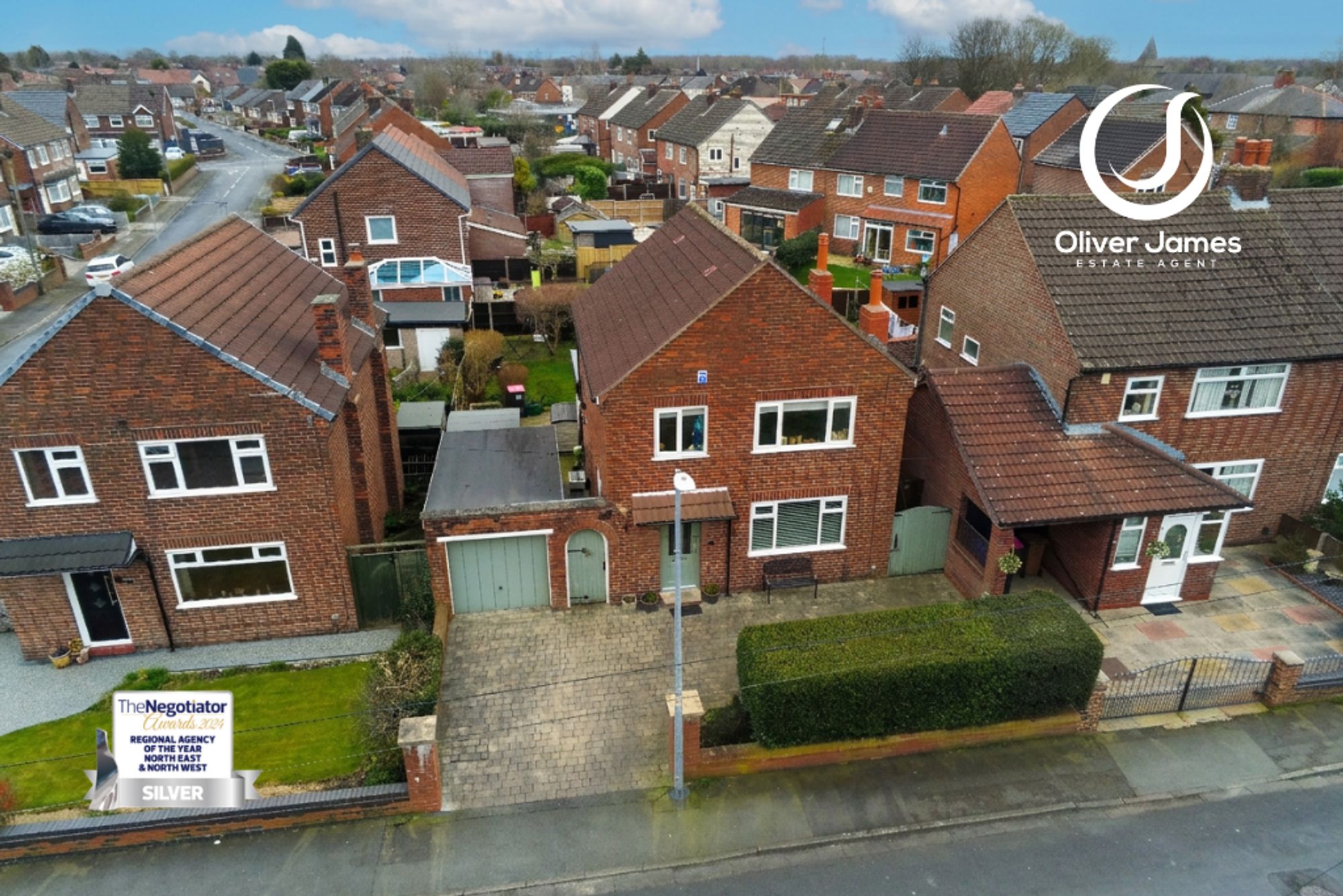 3 bed detached house for sale in Queensway, Irlam, M44 - Property Image 1