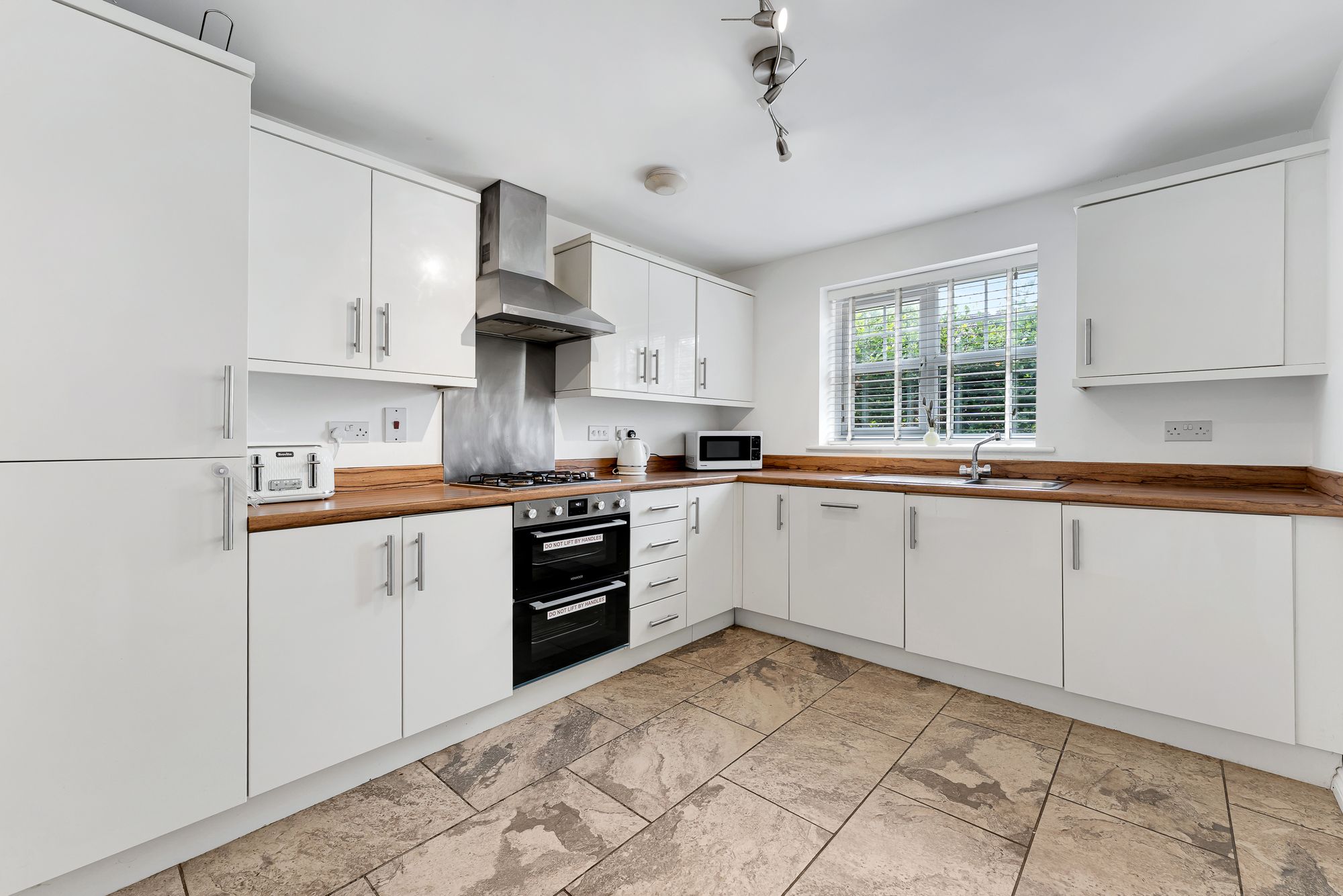 4 bed detached house for sale in Roseway Avenue, Cadishead, M44  - Property Image 6