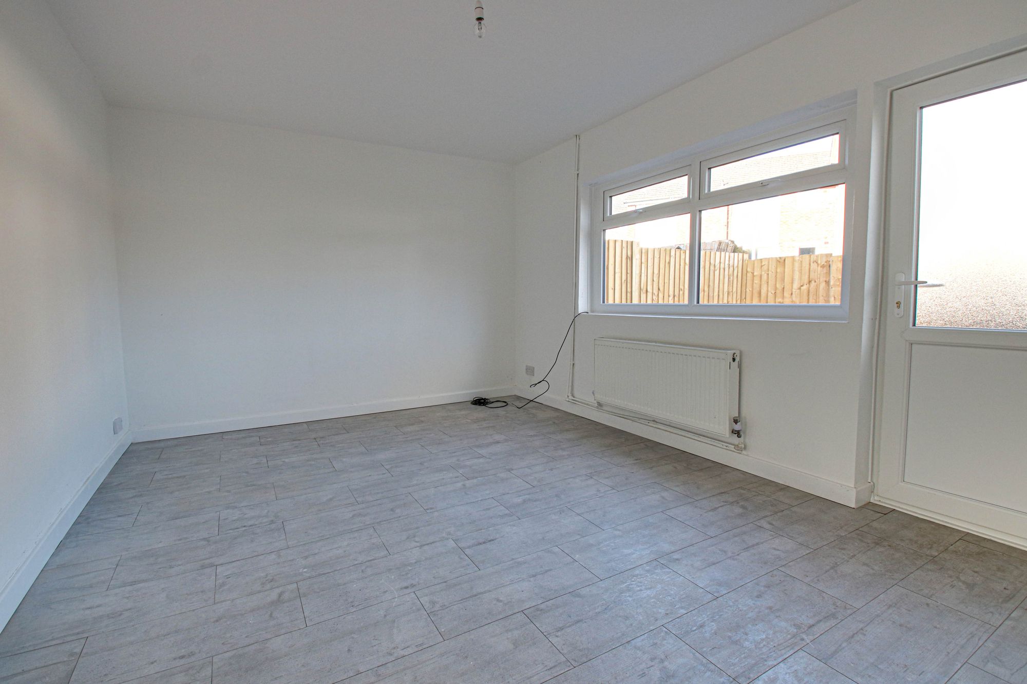 3 bed terraced house to rent in Cutnook Lane, Irlam, M44  - Property Image 2