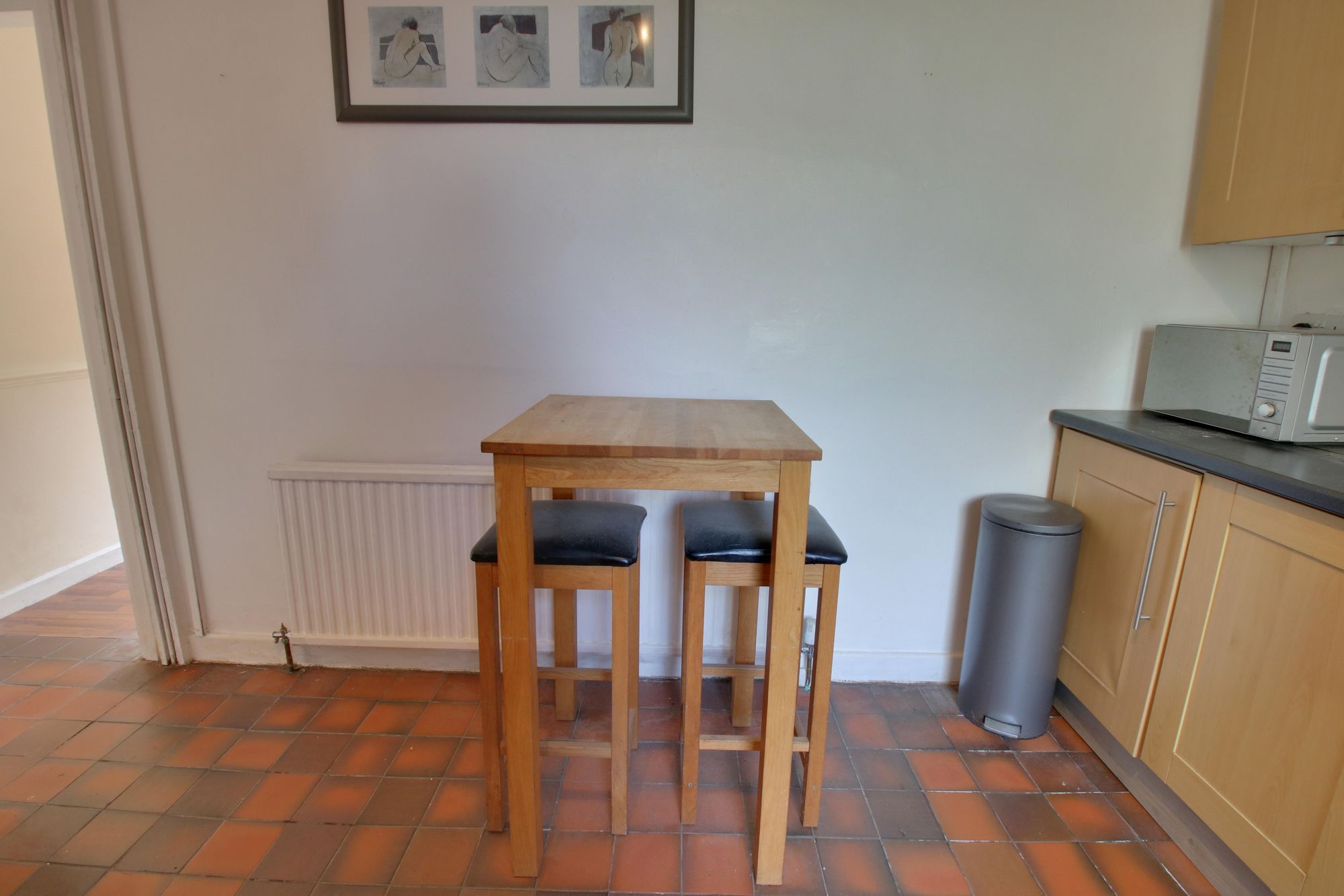 2 bed mid-terraced house to rent in Lytherton Avenue, Cadishead, M44  - Property Image 4