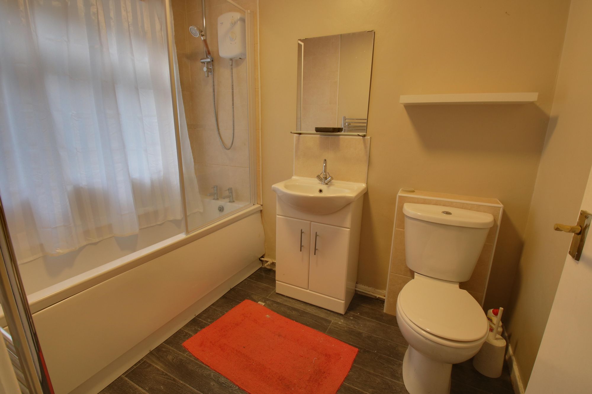 2 bed mid-terraced house to rent in Lytherton Avenue, Cadishead, M44  - Property Image 5