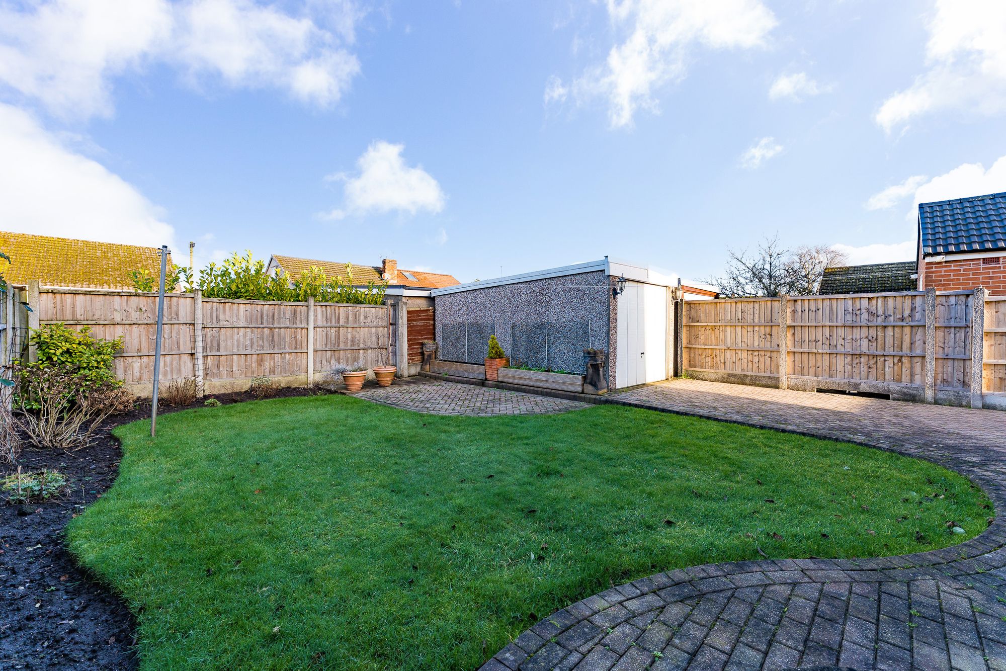 3 bed semi-detached bungalow for sale in Meadowside Avenue, Irlam, M44 23