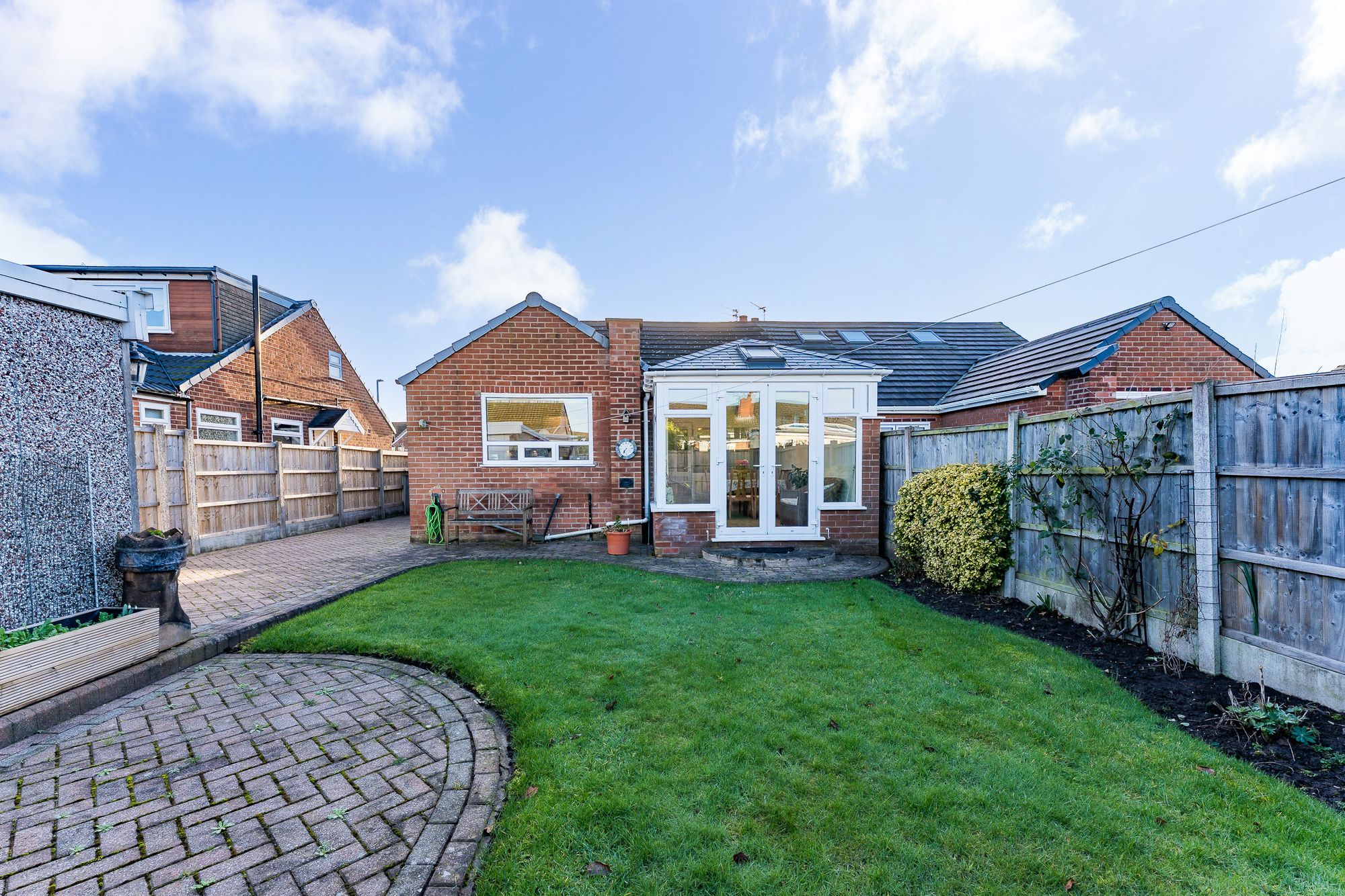 3 bed semi-detached bungalow for sale in Meadowside Avenue, Irlam, M44 24