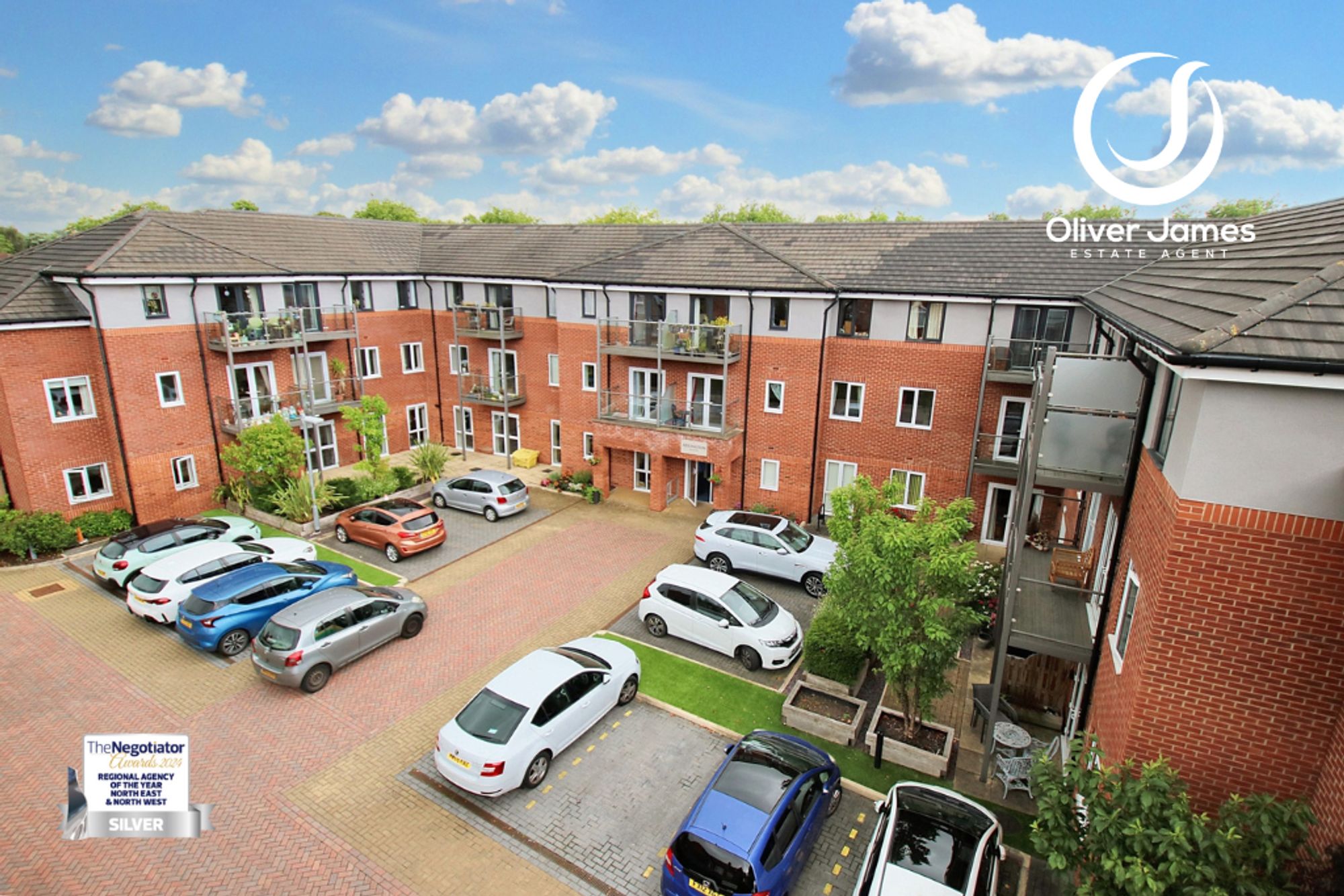 1 bed apartment for sale in Moorside Road, Urmston, M41  - Property Image 1