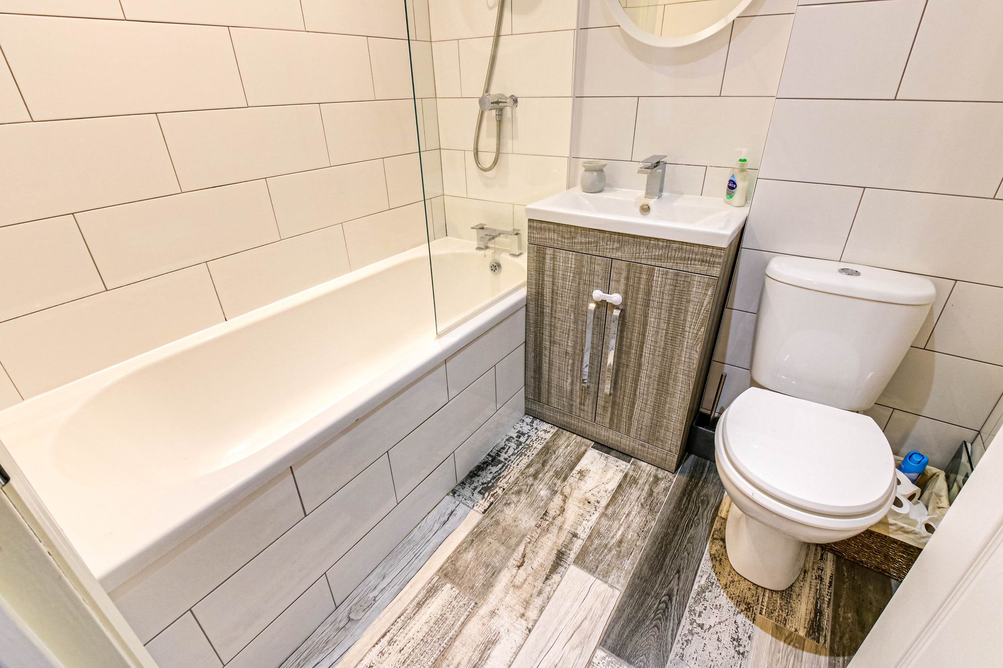 3 bed semi-detached house for sale in Roseway Avenue, Cadishead, M44  - Property Image 14