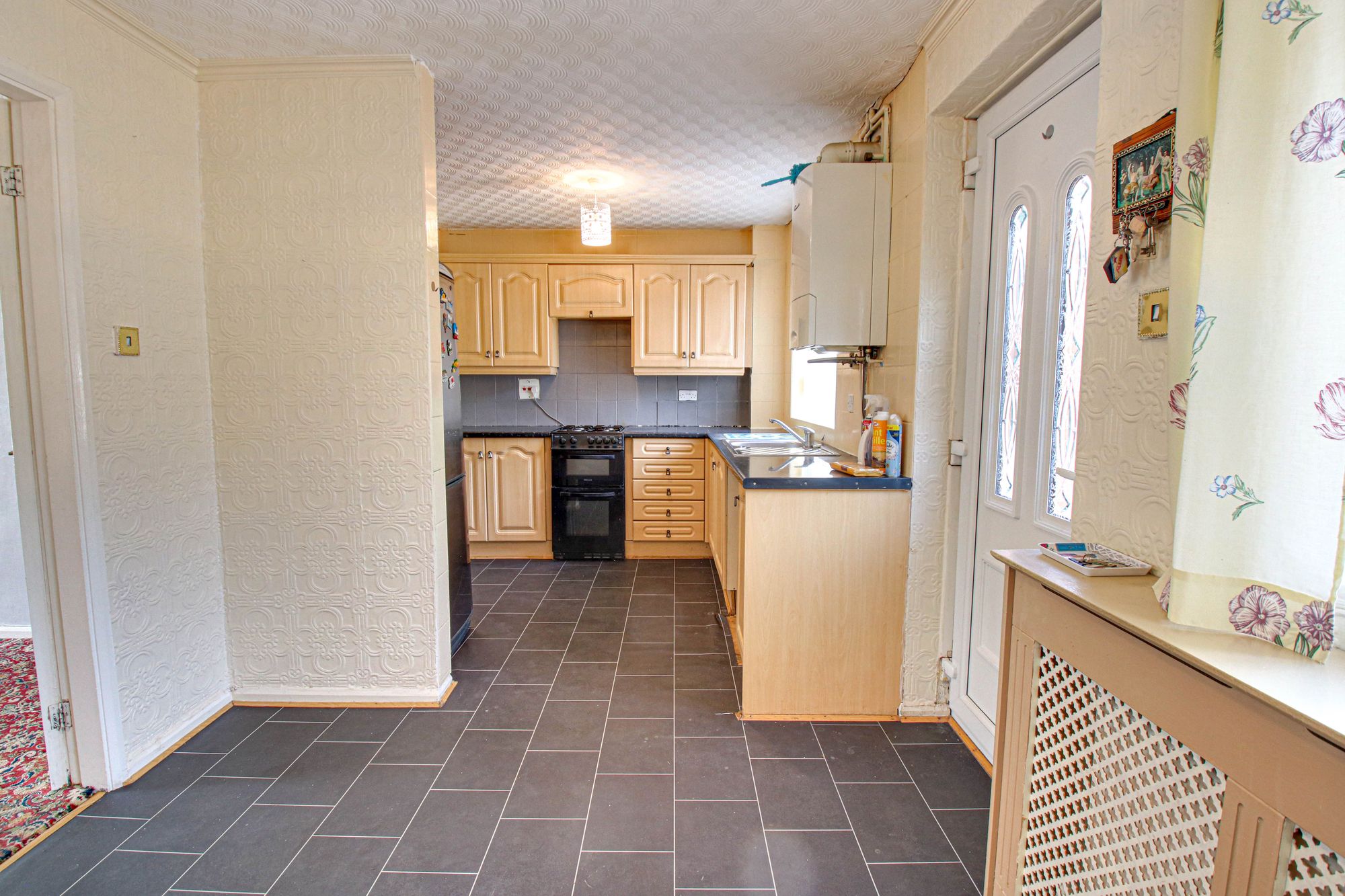 3 bed end of terrace house for sale in Cromwell Court, Irlam, M44  - Property Image 5