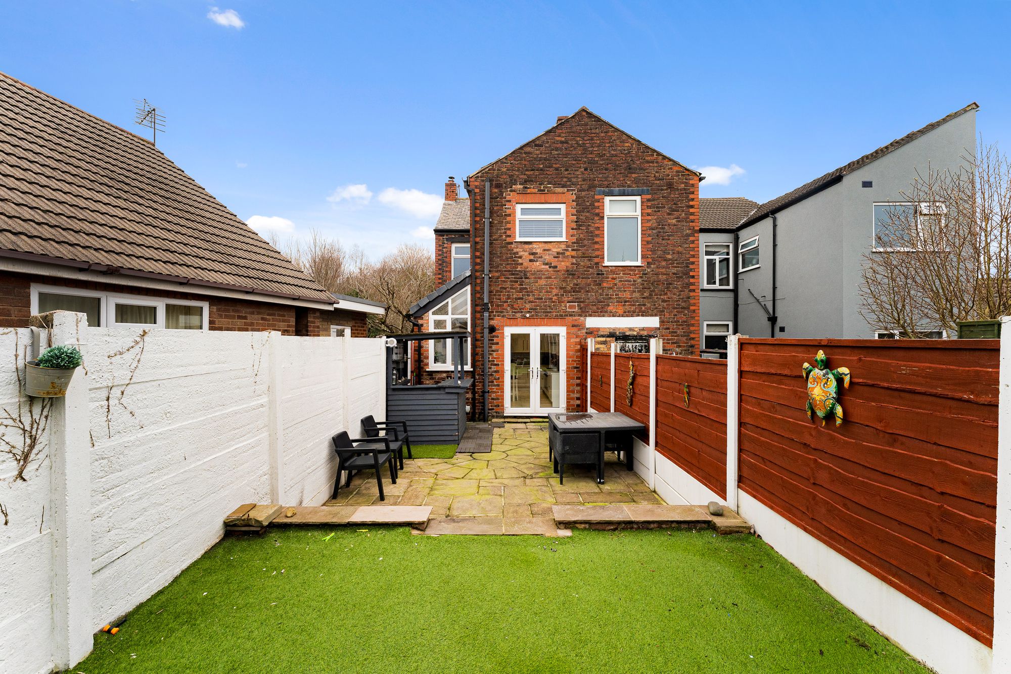 3 bed end of terrace house for sale in Moss Lane, Cadishead, M44 24