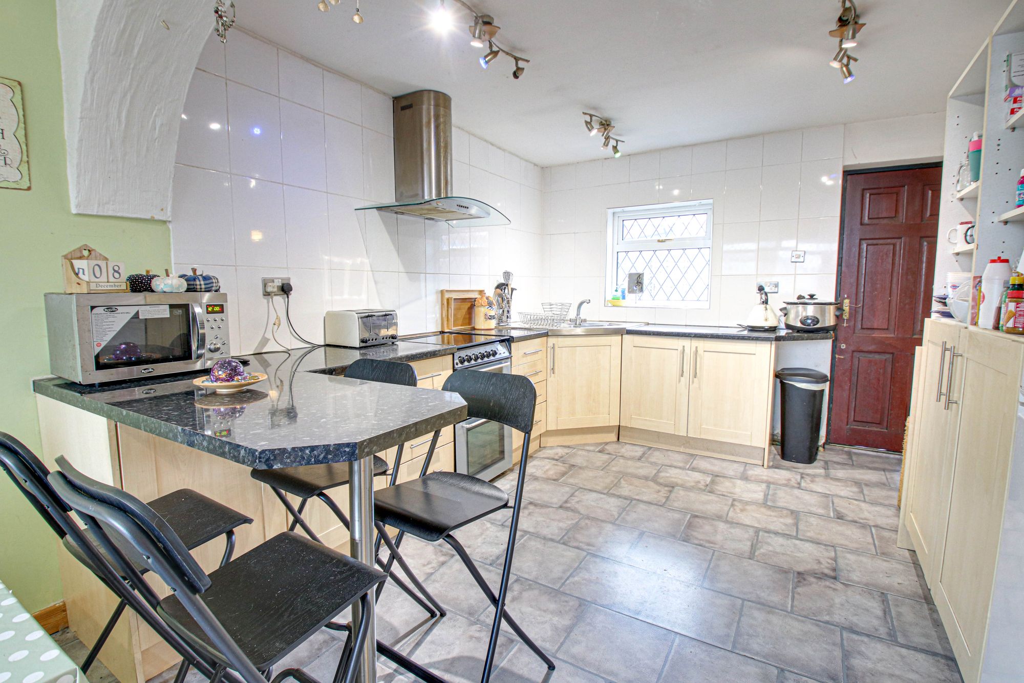 3 bed end of terrace house for sale in Langton Green, Woolston, WA1 1