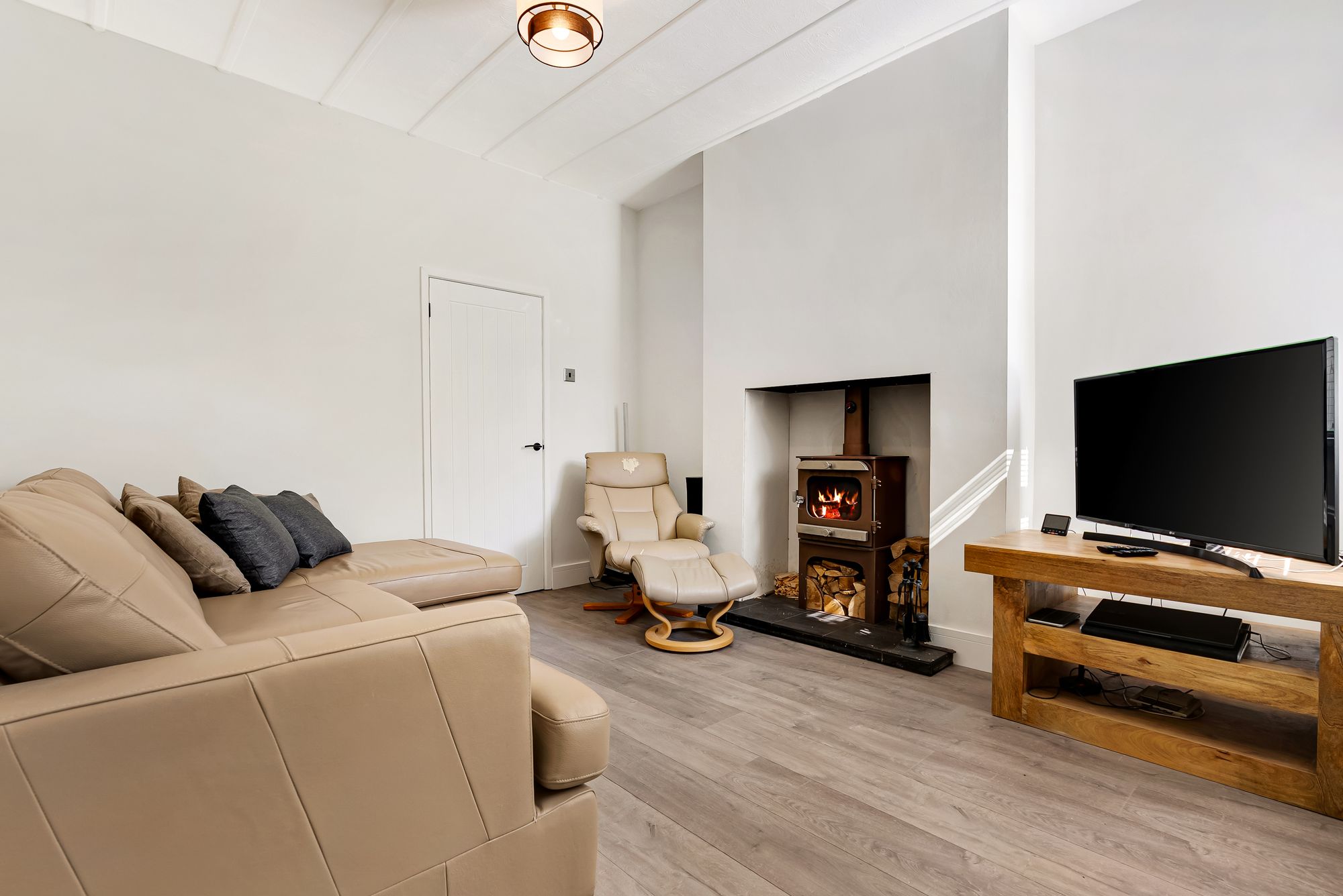 2 bed end of terrace house for sale in Liverpool Road, Cadishead, M44 4