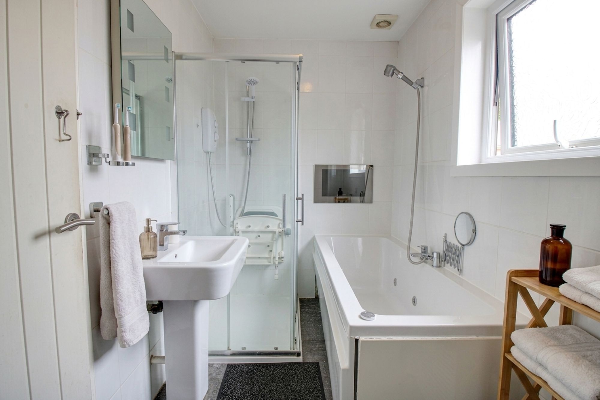 3 bed semi-detached house for sale in Fouracres Road, Manchester, M23  - Property Image 14