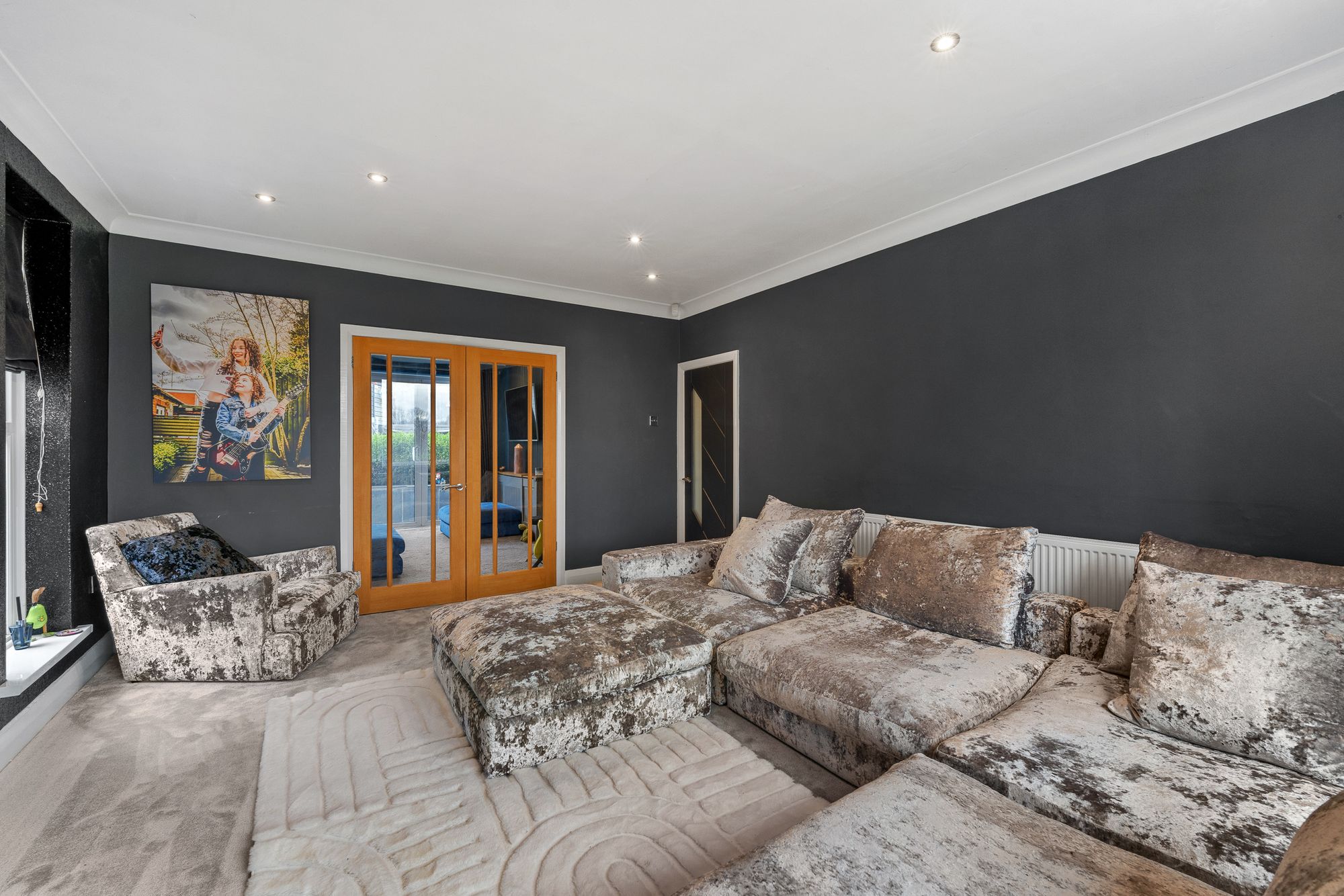 4 bed detached house for sale in Park Lane, Whitefield, M45  - Property Image 2