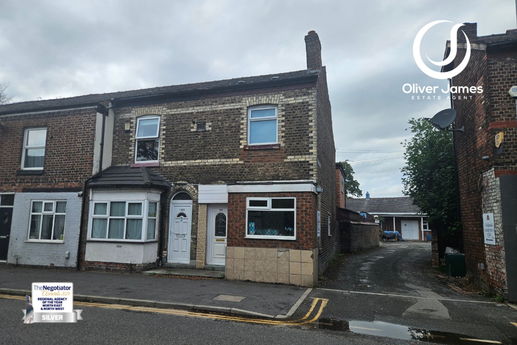 3 bed end of terrace house for sale in Liverpool Road, Cadishead, M44