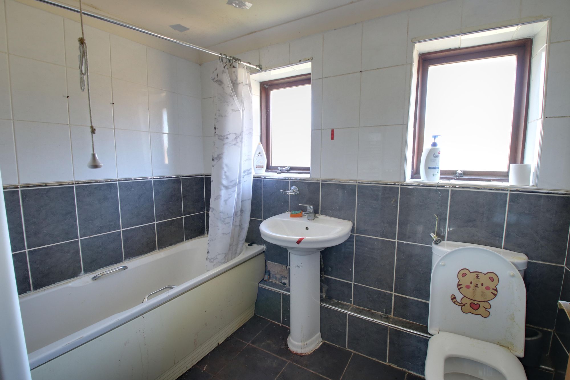 3 bed end of terrace house for sale in Wellstock Lane, Little Hulton, M38  - Property Image 8