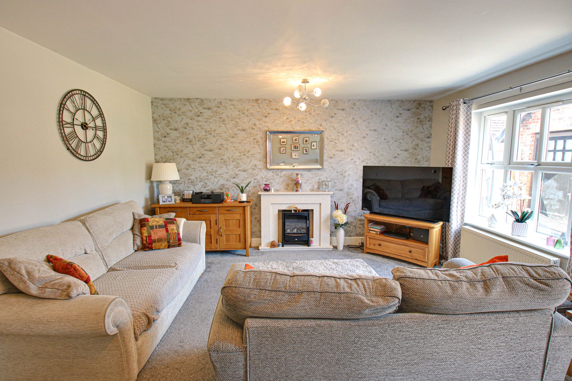 5 bed semi-detached house for sale in Manchester Road, Rixton, WA3  - Property Image 3