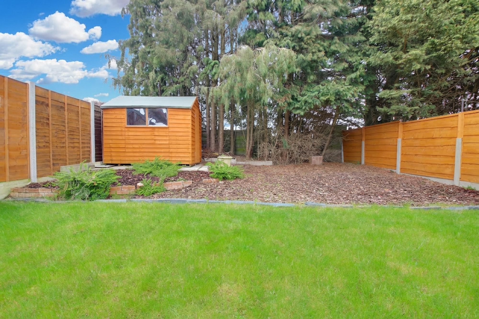 3 bed semi-detached house for sale in Leyland Avenue, Irlam, M44 18