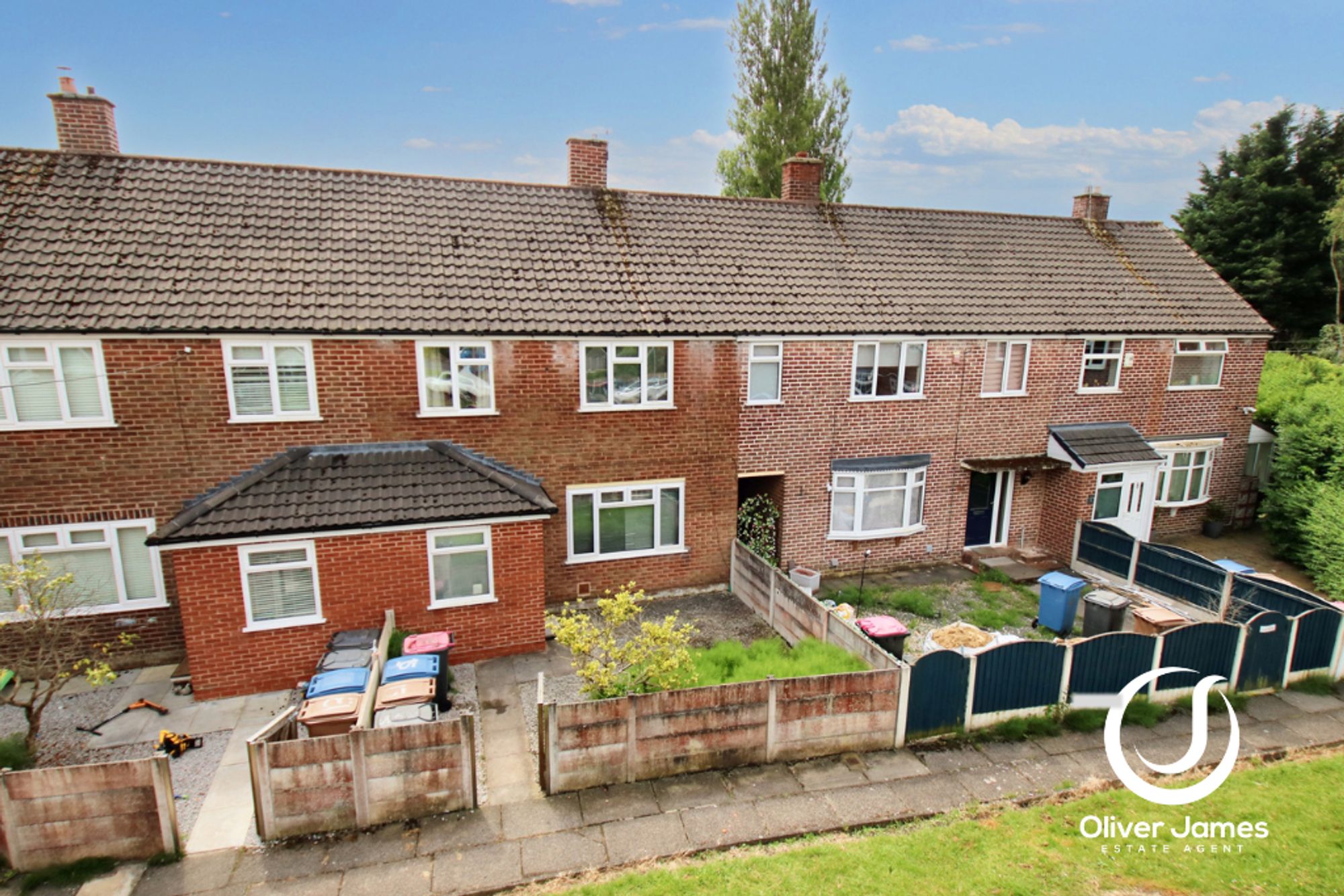 3 bed terraced house to rent in Flint Grove, Cadishead, M44  - Property Image 1