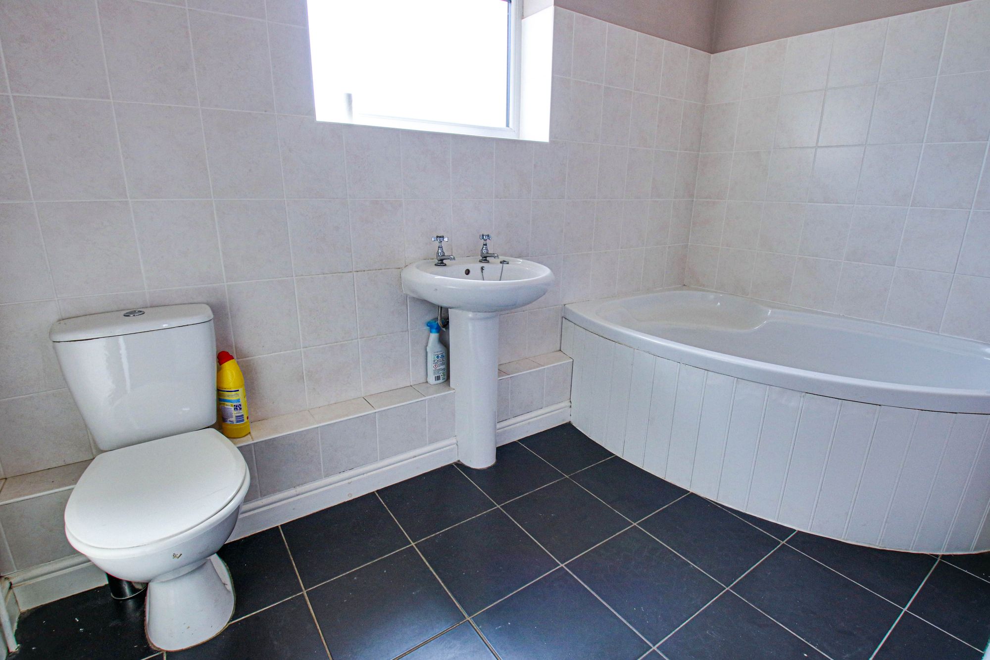 3 bed terraced house to rent in Flint Grove, Cadishead, M44  - Property Image 11