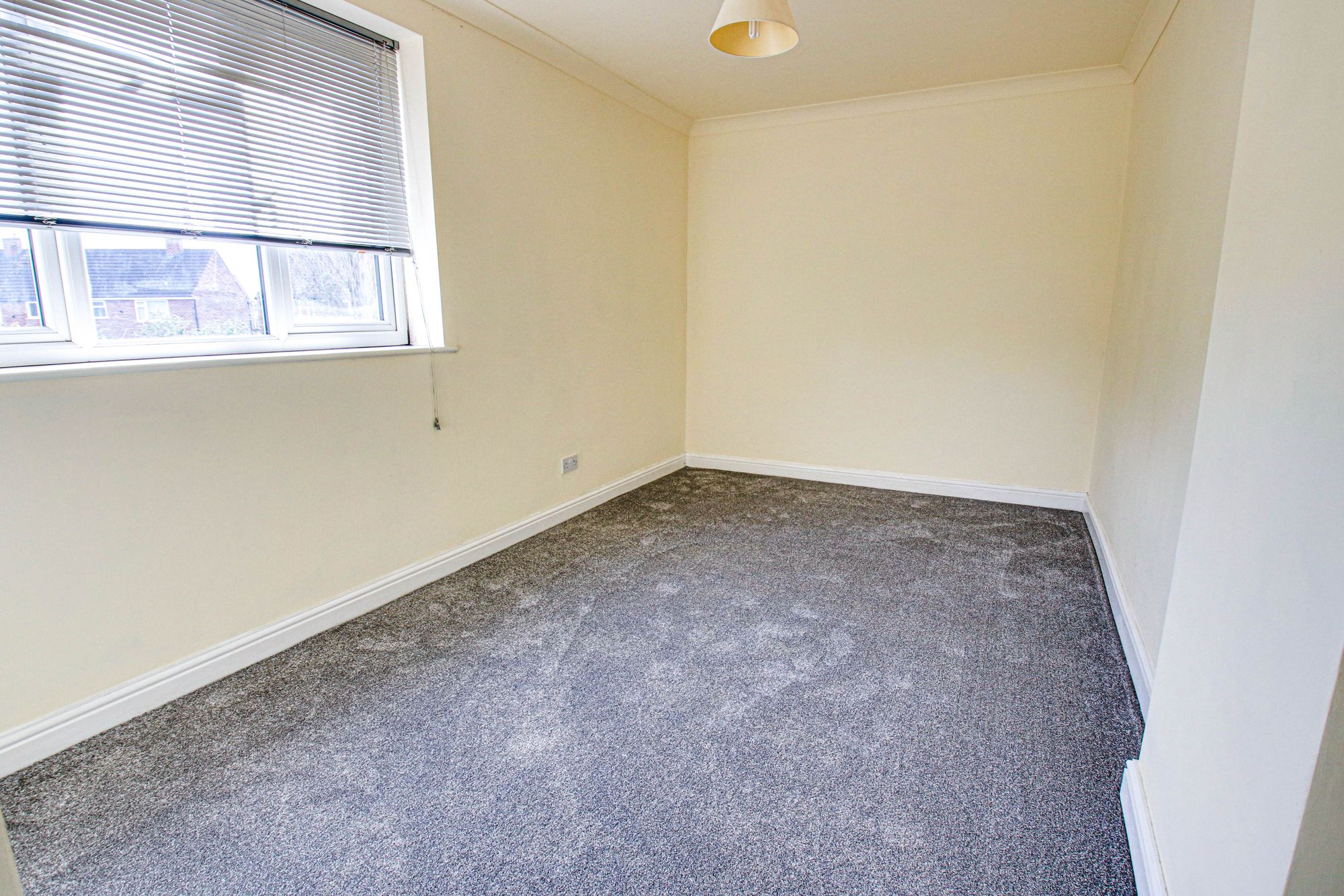 3 bed terraced house to rent in Flint Grove, Cadishead, M44  - Property Image 8