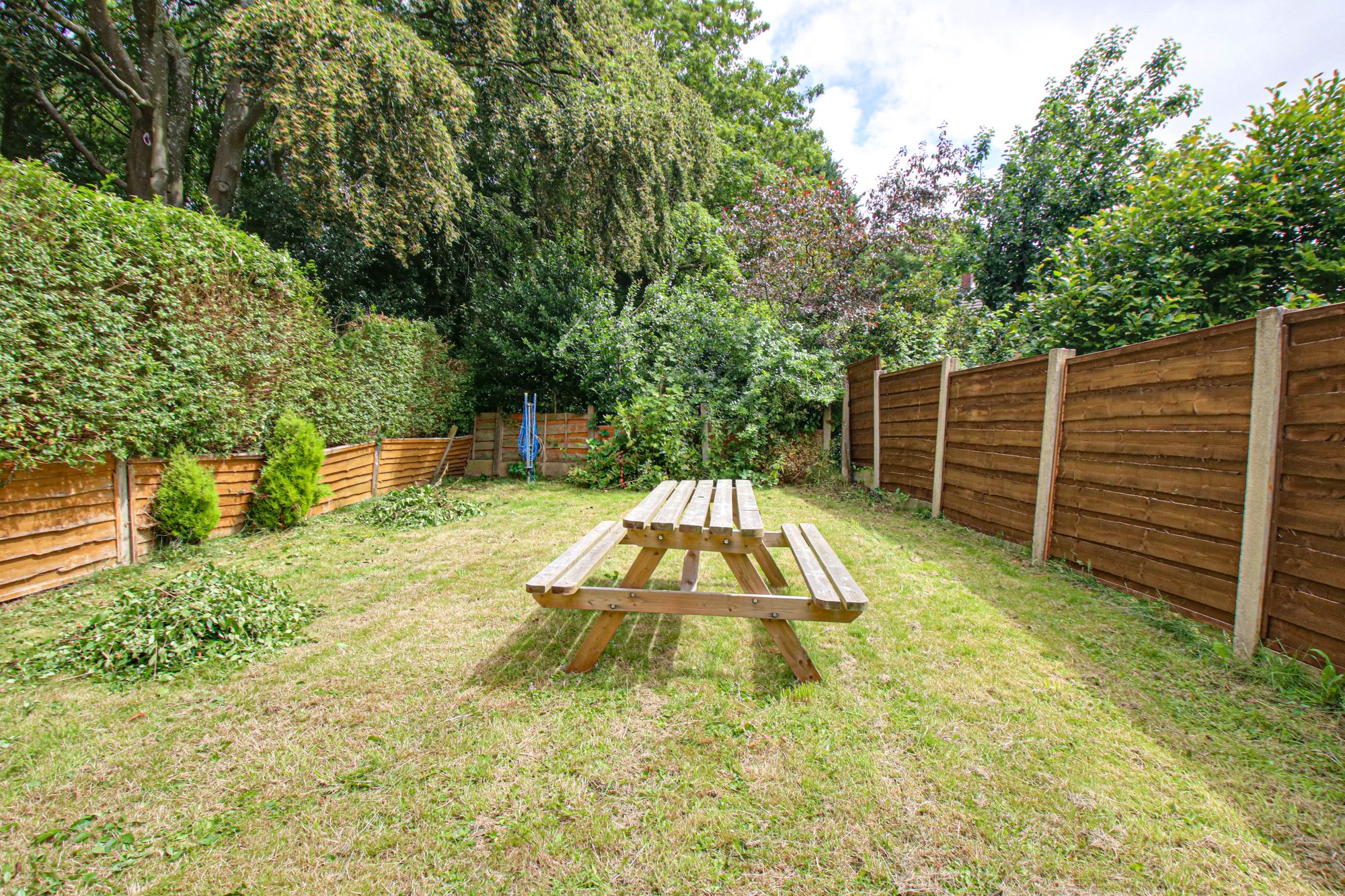 3 bed terraced house to rent in Oxford Grove, Cadishead, M44  - Property Image 11