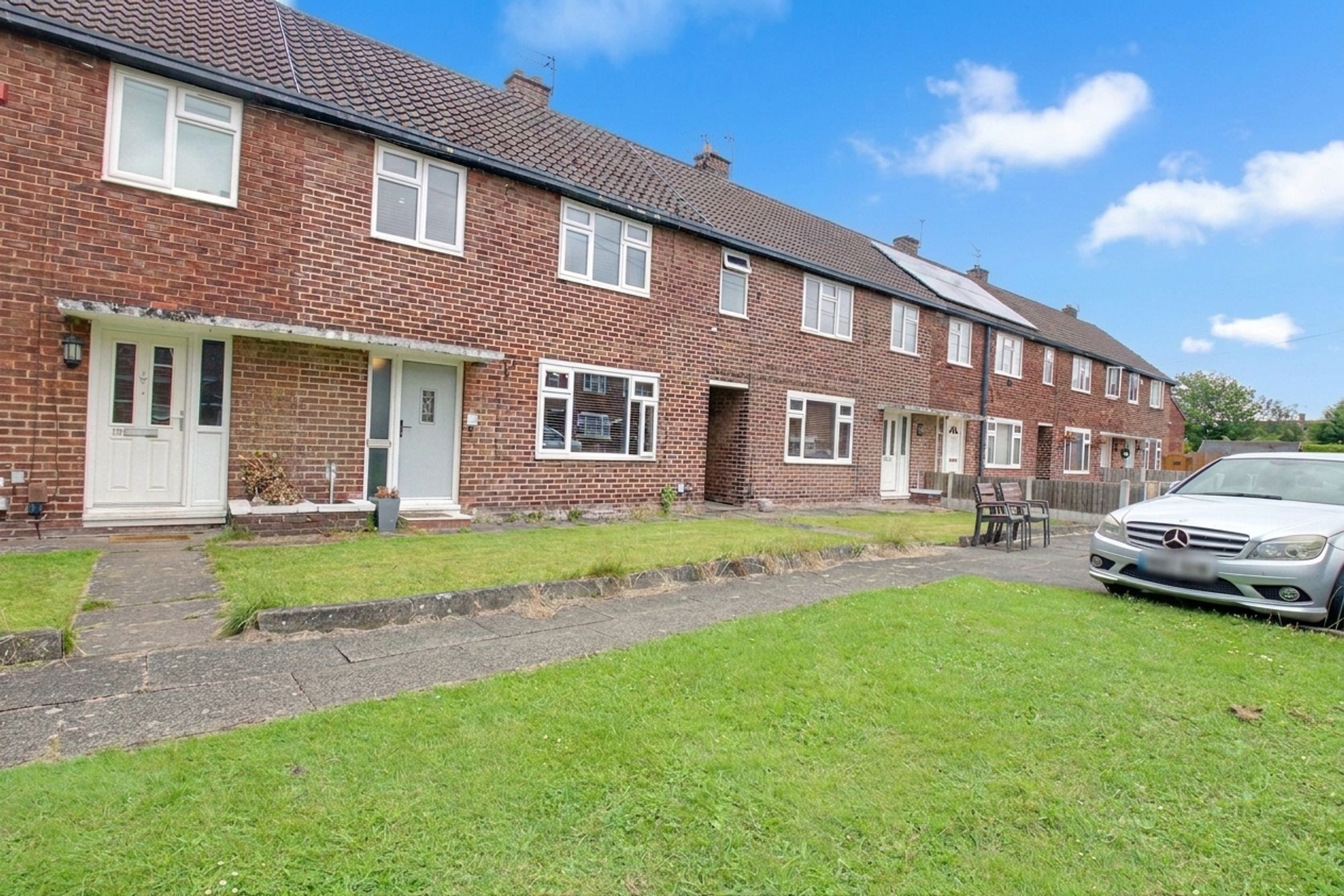 3 bed terraced house to rent in Oxford Grove, Cadishead, M44 12