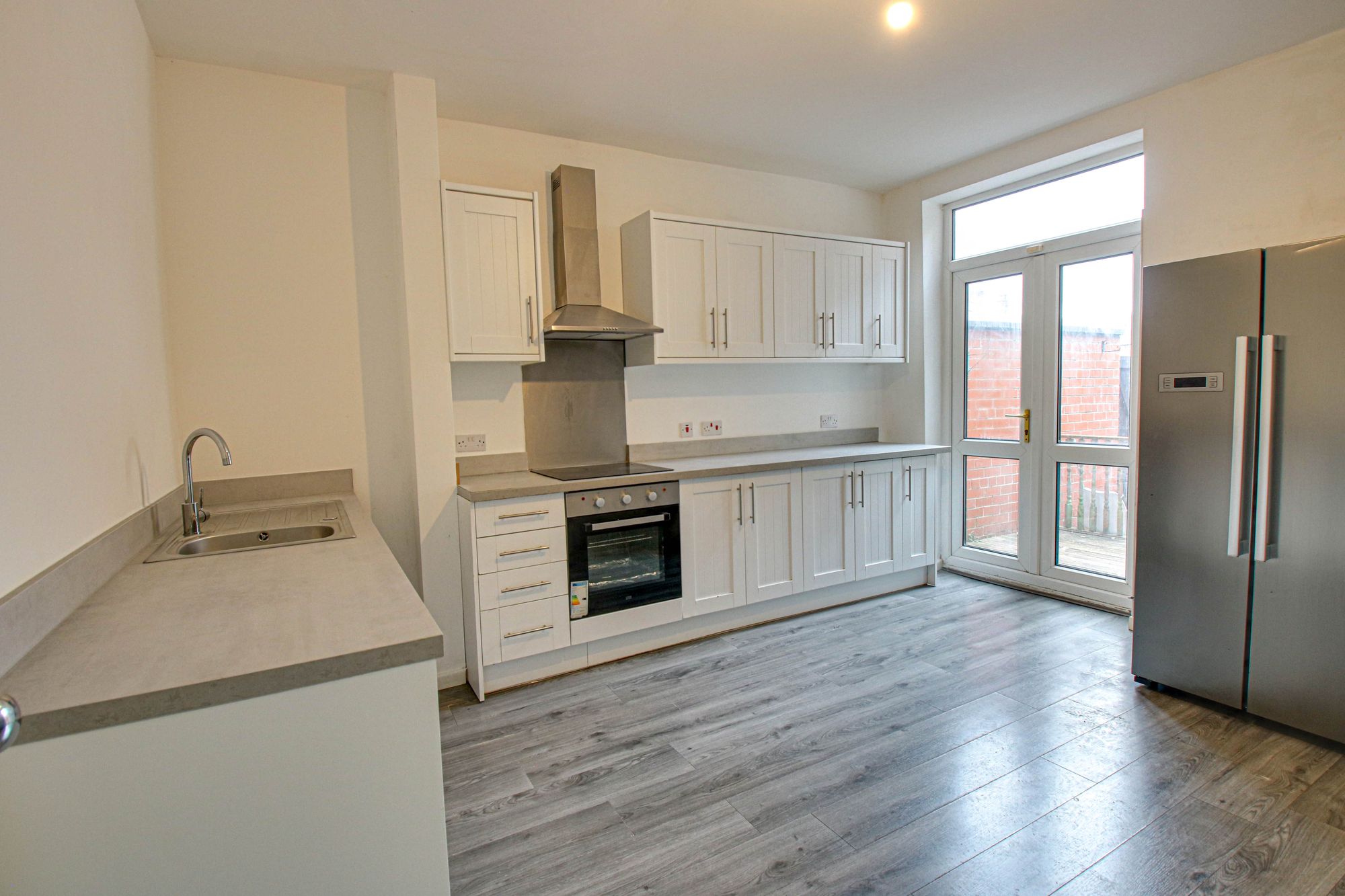 3 bed end of terrace house to rent in Gerald Road, Salford, M6 2