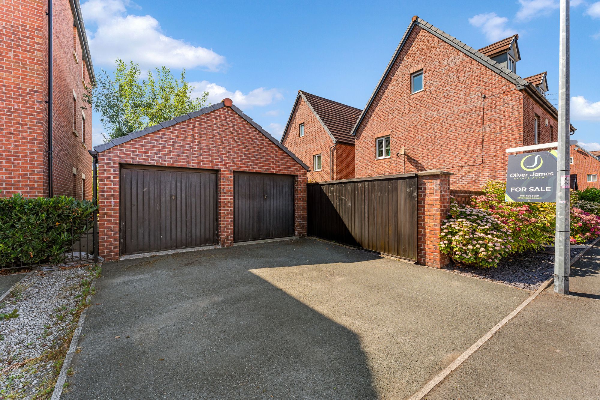 5 bed detached house for sale in Mona Way, Irlam, M44 45