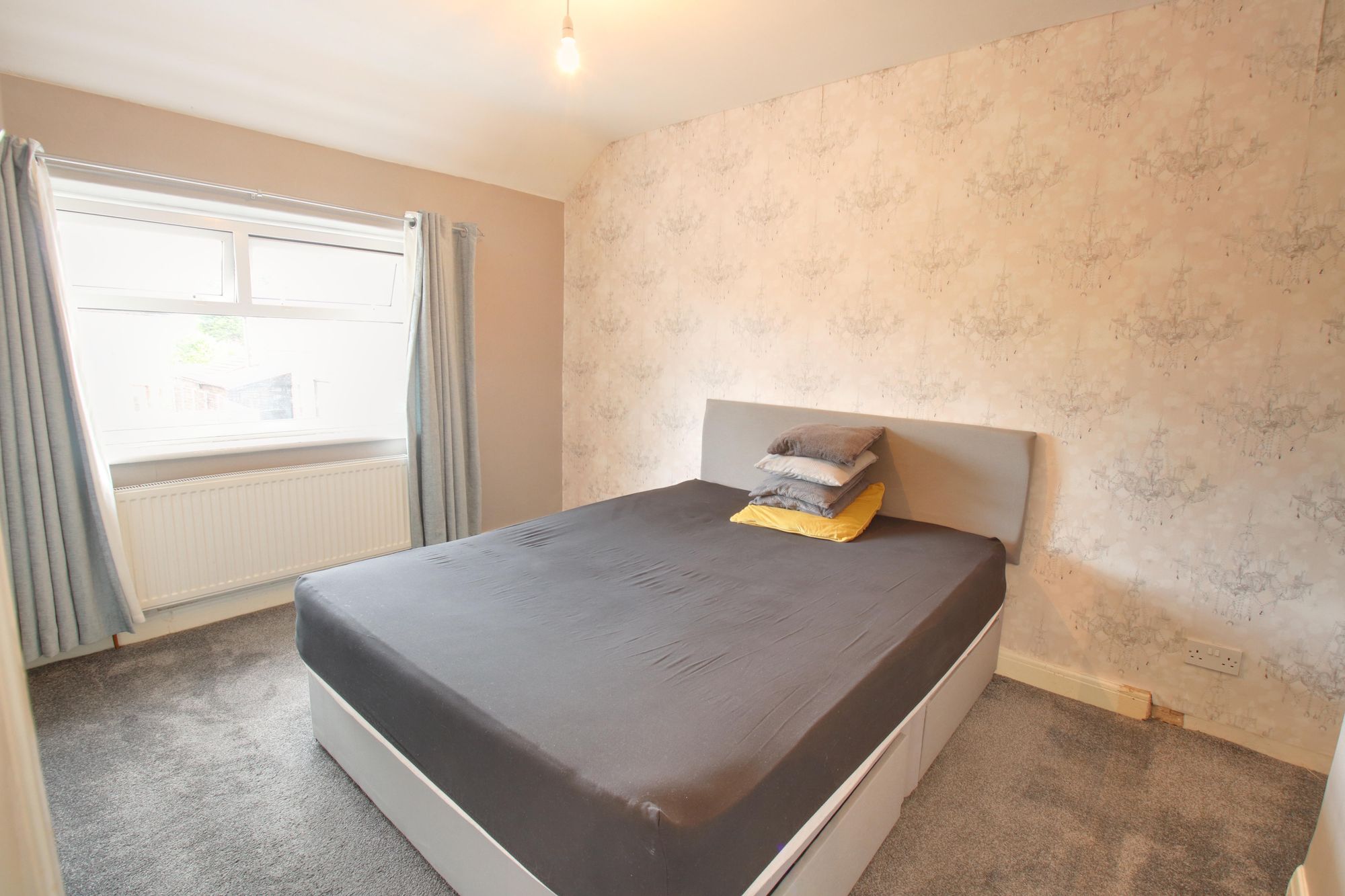 3 bed semi-detached house to rent in Eldon Road, Irlam, M44 8