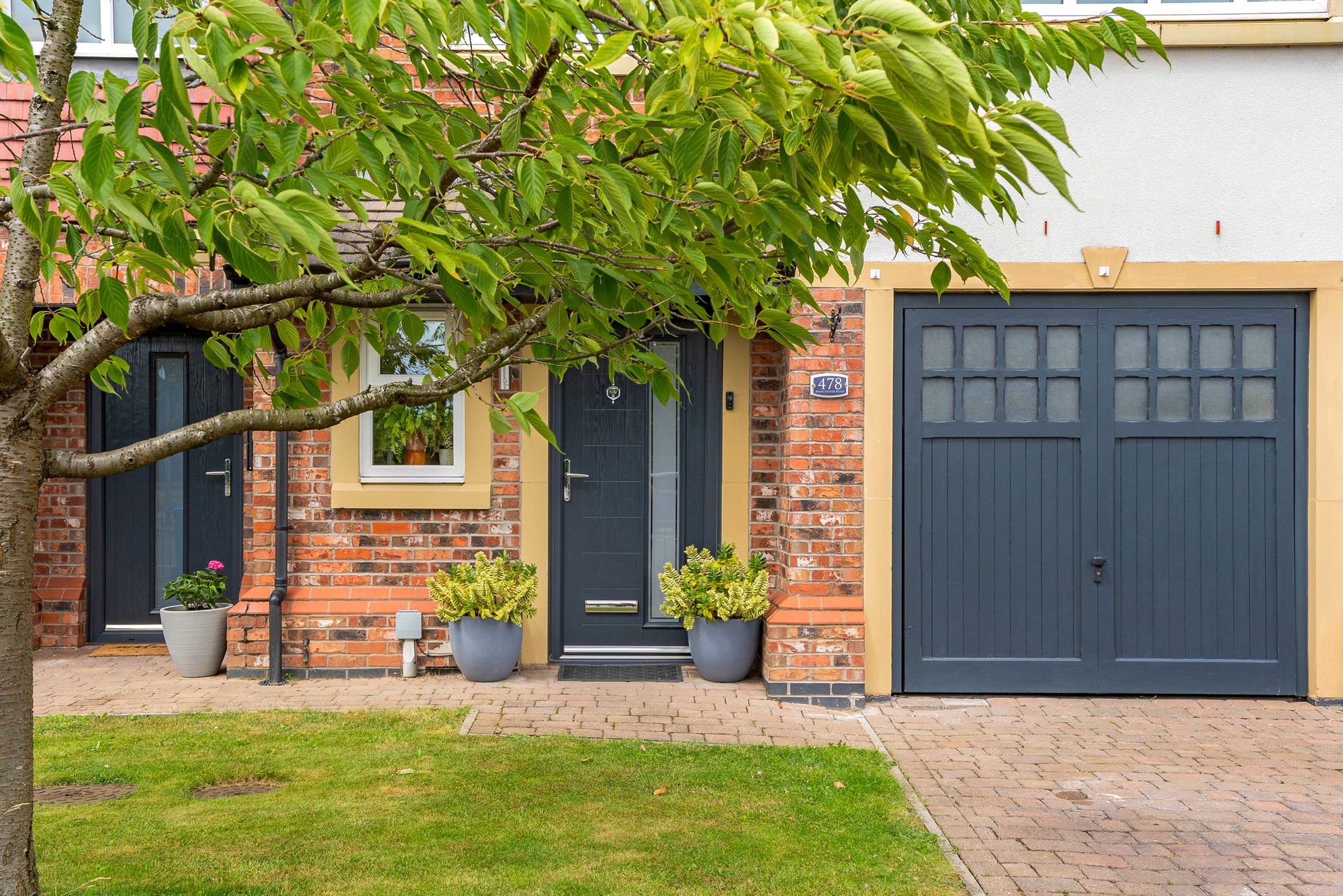 4 bed mid-terraced house for sale in Manchester Road, Rixton, WA3  - Property Image 2
